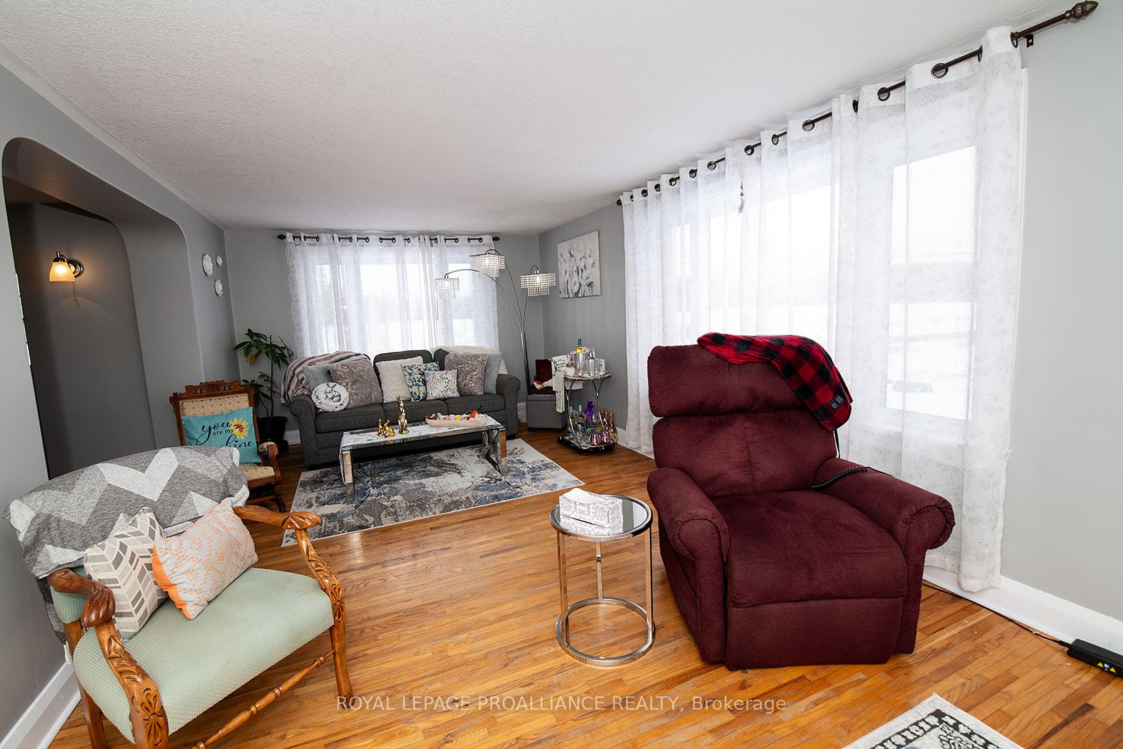 Photo 7 of 1169 Bronk Road, Belleville, Thurlow Ward — HOMEH