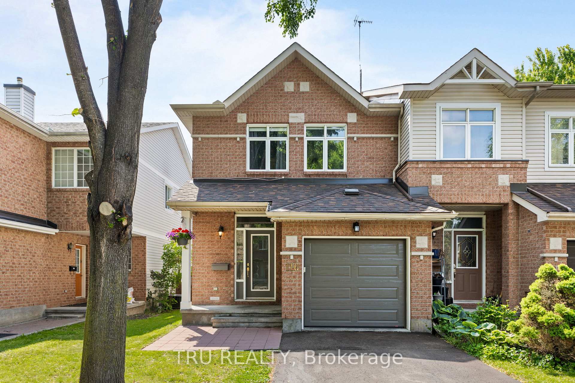 Photo 1 of 116 Redpath Drive, Ottawa, Barrhaven East — HOMEH