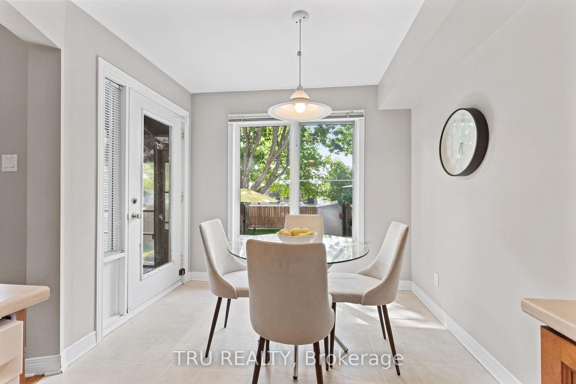 Photo 10 of 116 Redpath Drive, Ottawa, Barrhaven East — HOMEH