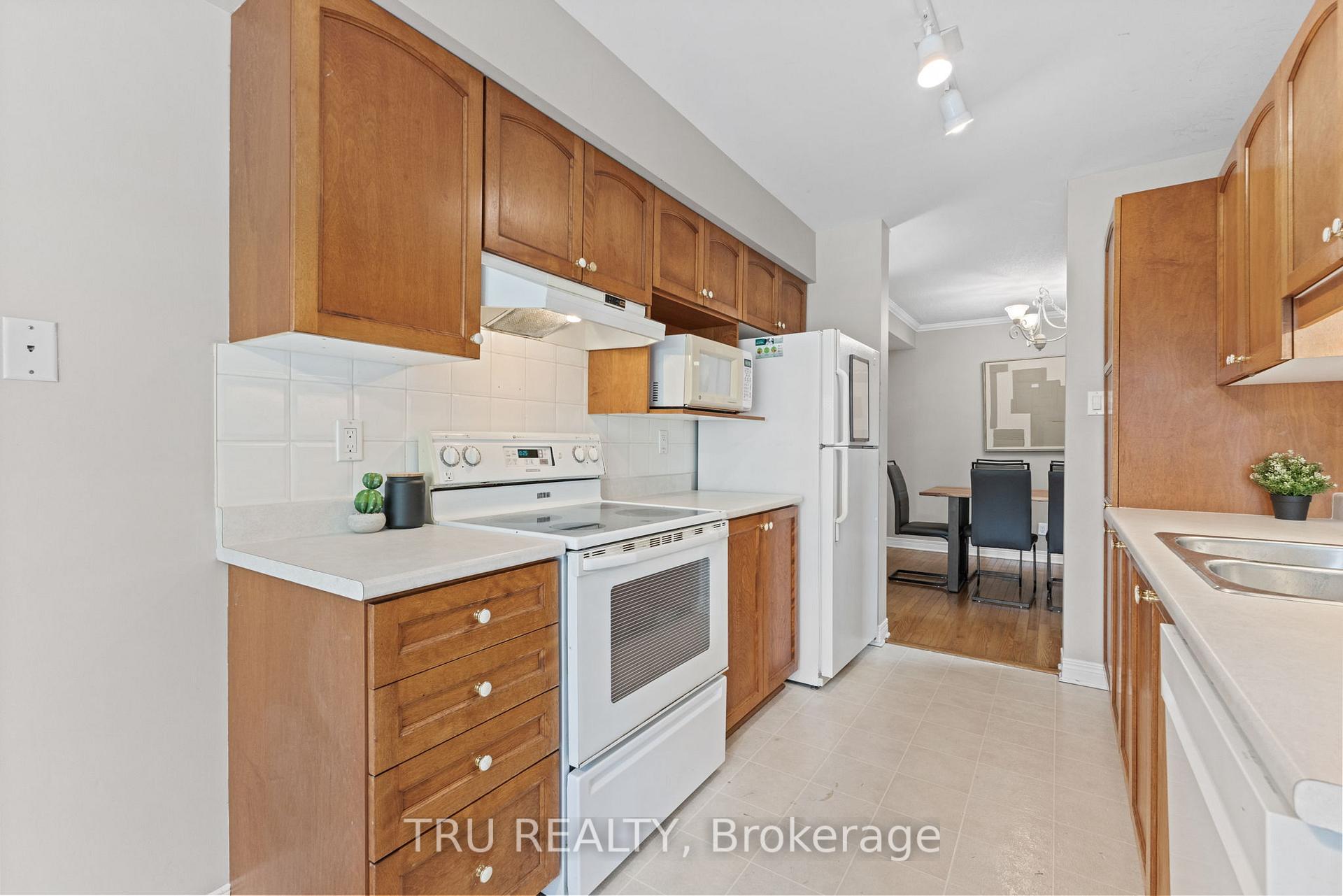 Photo 13 of 116 Redpath Drive, Ottawa, Barrhaven East — HOMEH
