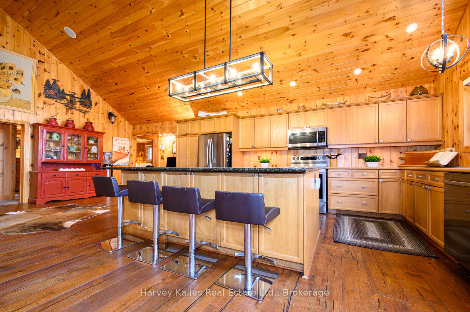 Photo 4 of 1163 Parkers Point Road, Gravenhurst, Muskoka (S) — HOMEH