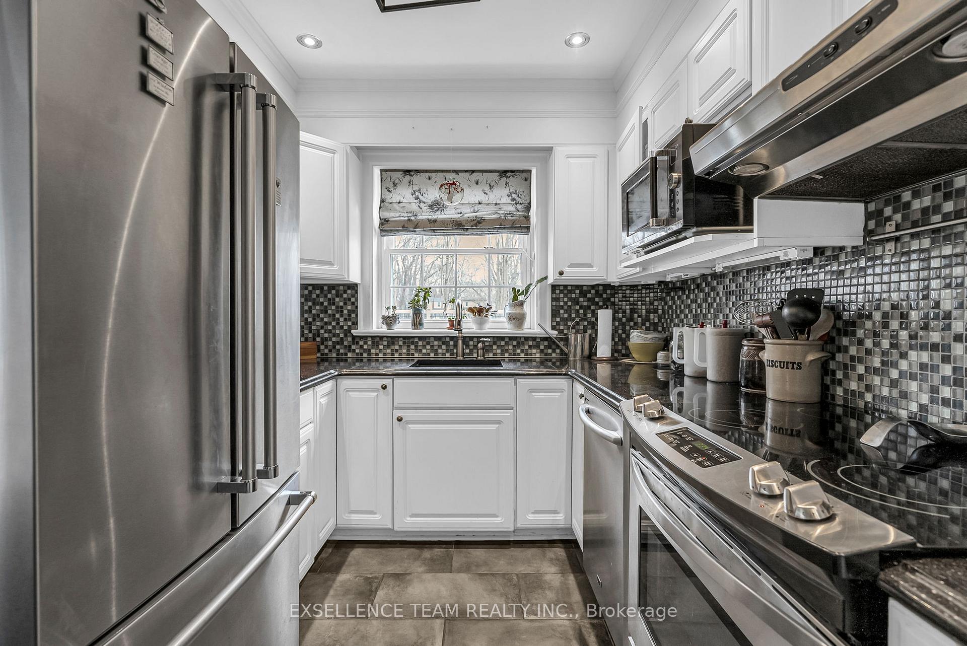 Photo 15 of 521 Sydney Street, Cornwall — HOMEH