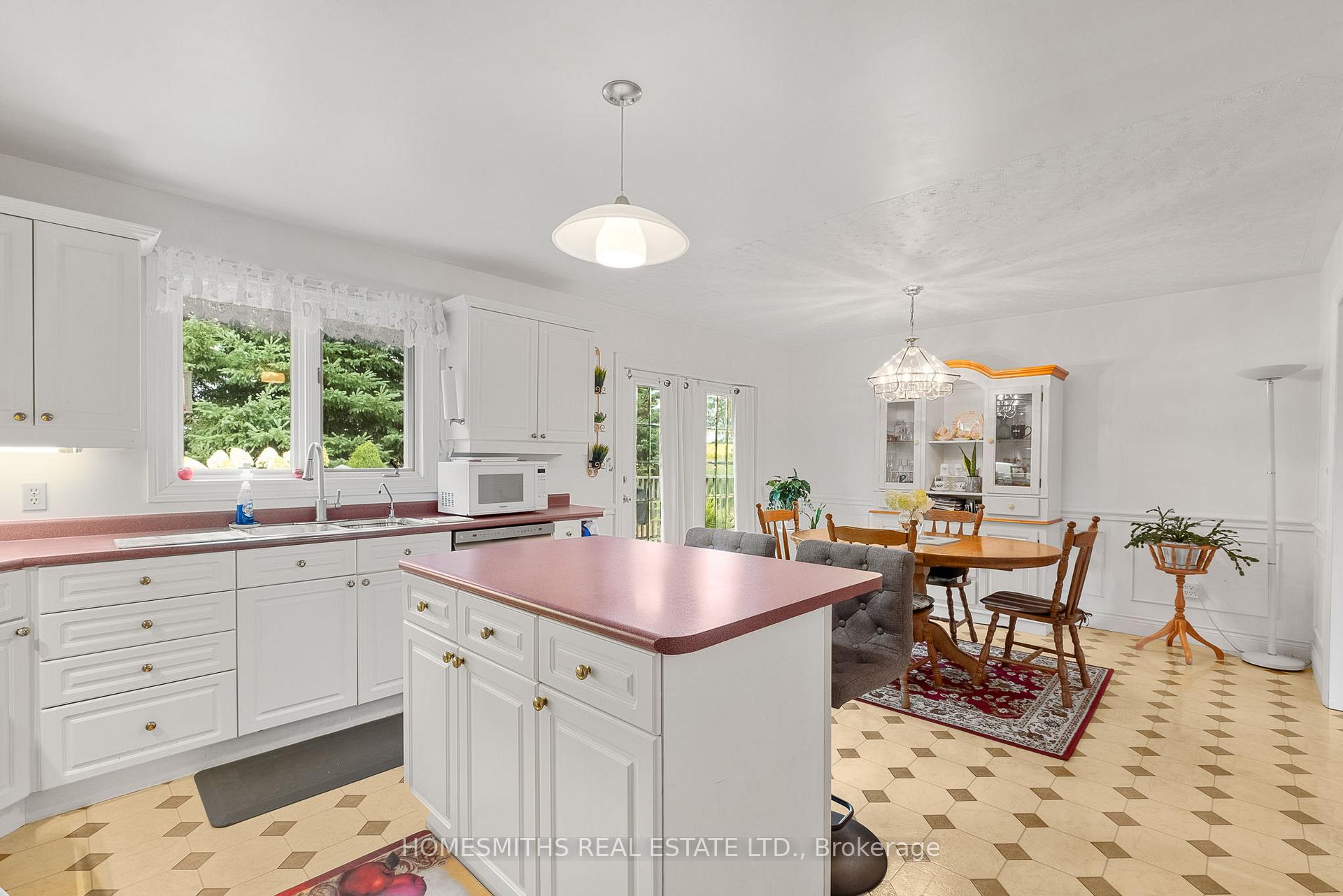 Photo 13 of 8438 Dale Road, Hamilton Township, Rural Hamilton — HOMEH