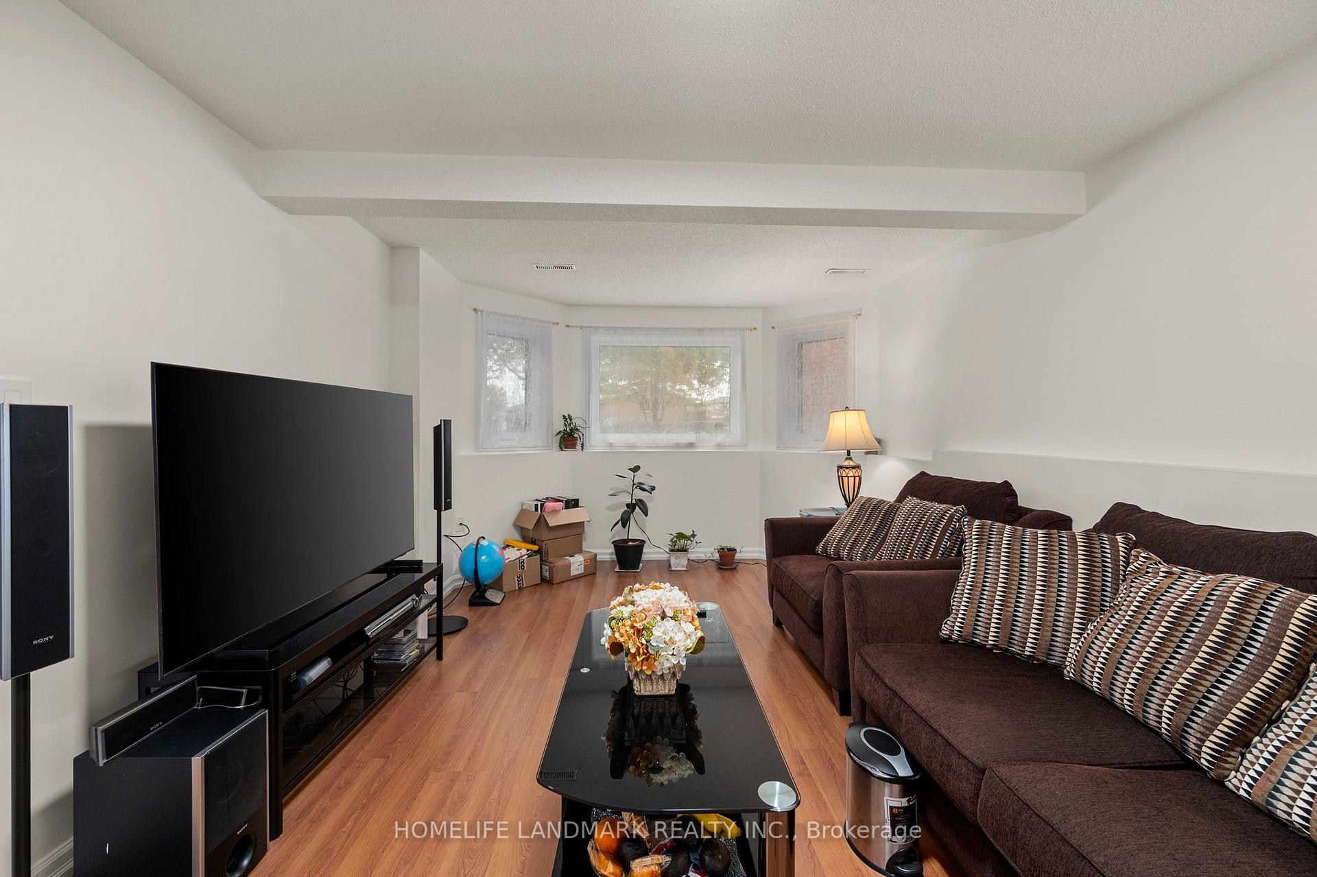 Photo 7 of 196 Columbia Road, Barrie, Holly — HOMEH
