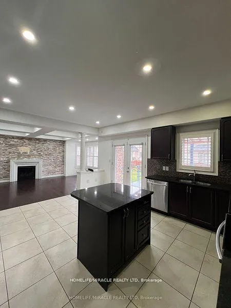 Photo 16 of 8 Arda Crescent, Brampton, Toronto Gore Rural Estate — HOMEH