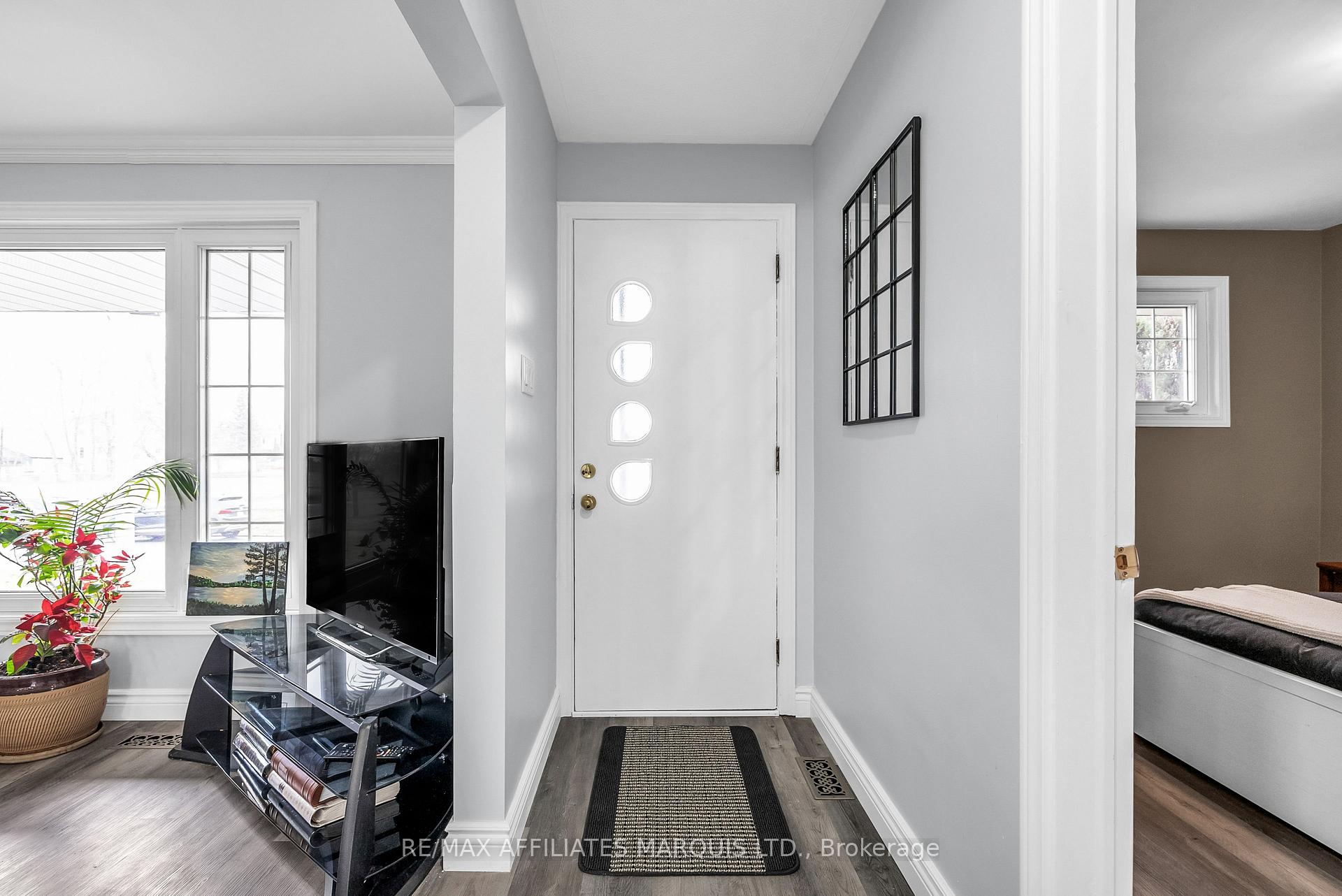 Photo 11 of 230 Nelson Street, Cornwall — HOMEH