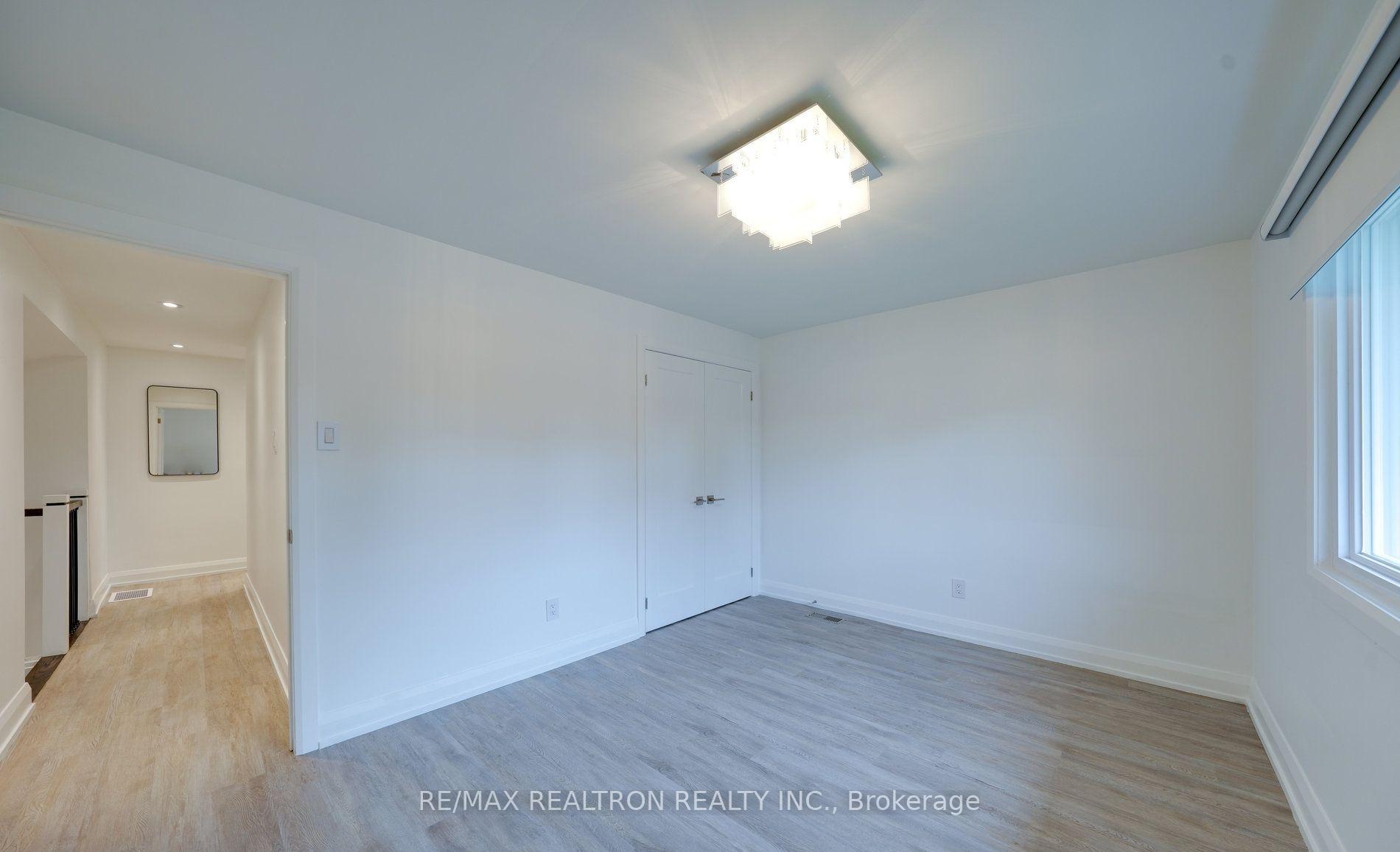 Photo 10 of 529 Parkside Crescent, Burlington, Appleby — HOMEH