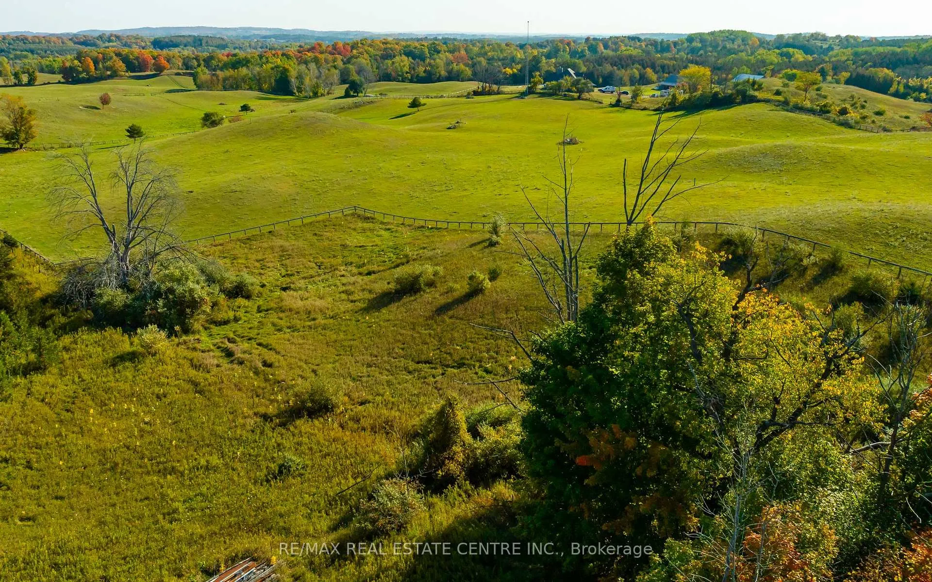 Photo 2 of 17479 The Gore Road, Caledon, Rural Caledon — HOMEH