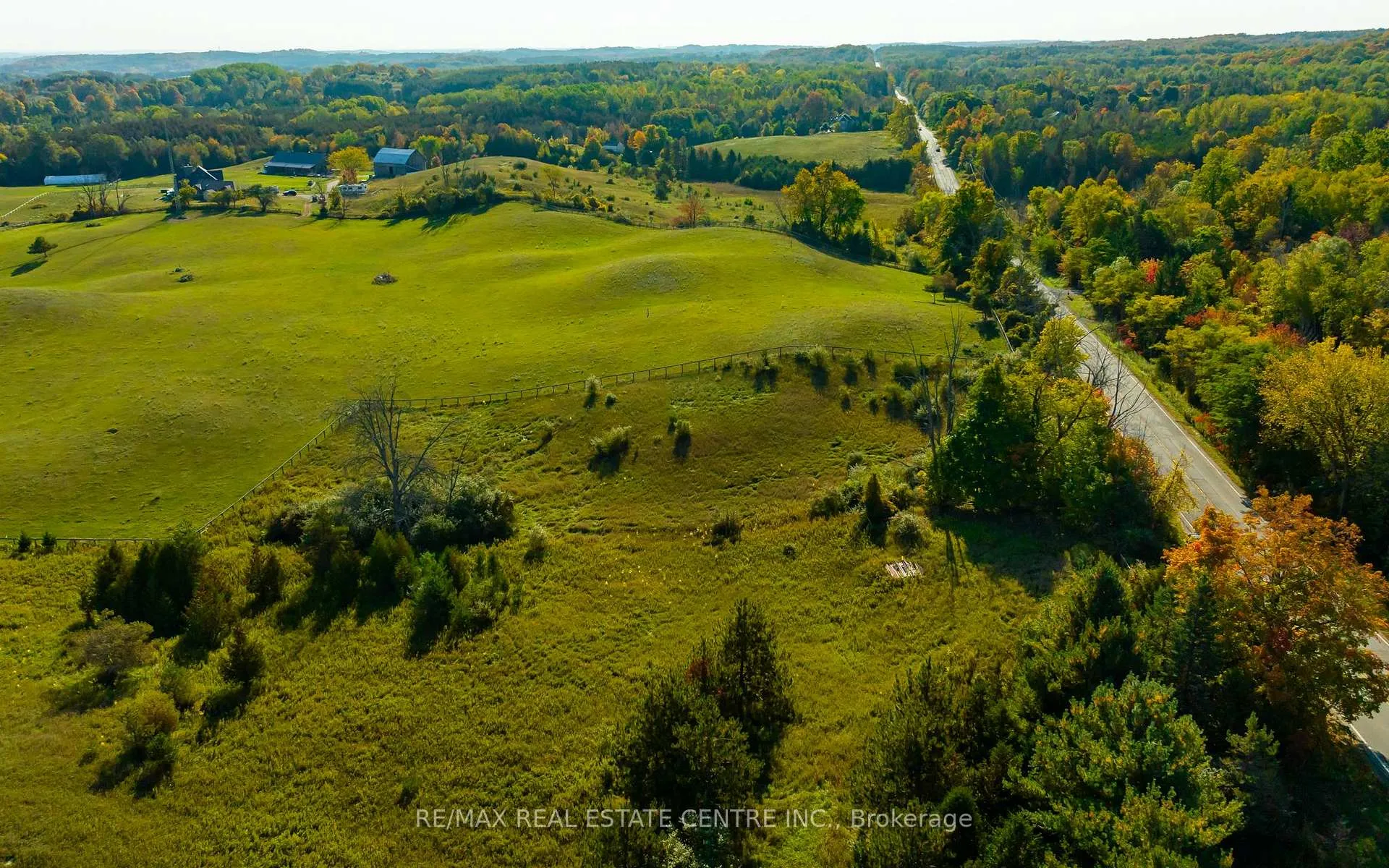 Photo 4 of 17479 The Gore Road, Caledon, Rural Caledon — HOMEH