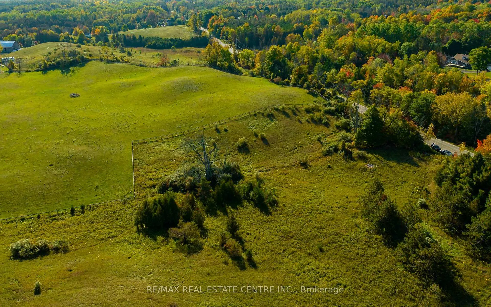 Photo 6 of 17479 The Gore Road, Caledon, Rural Caledon — HOMEH