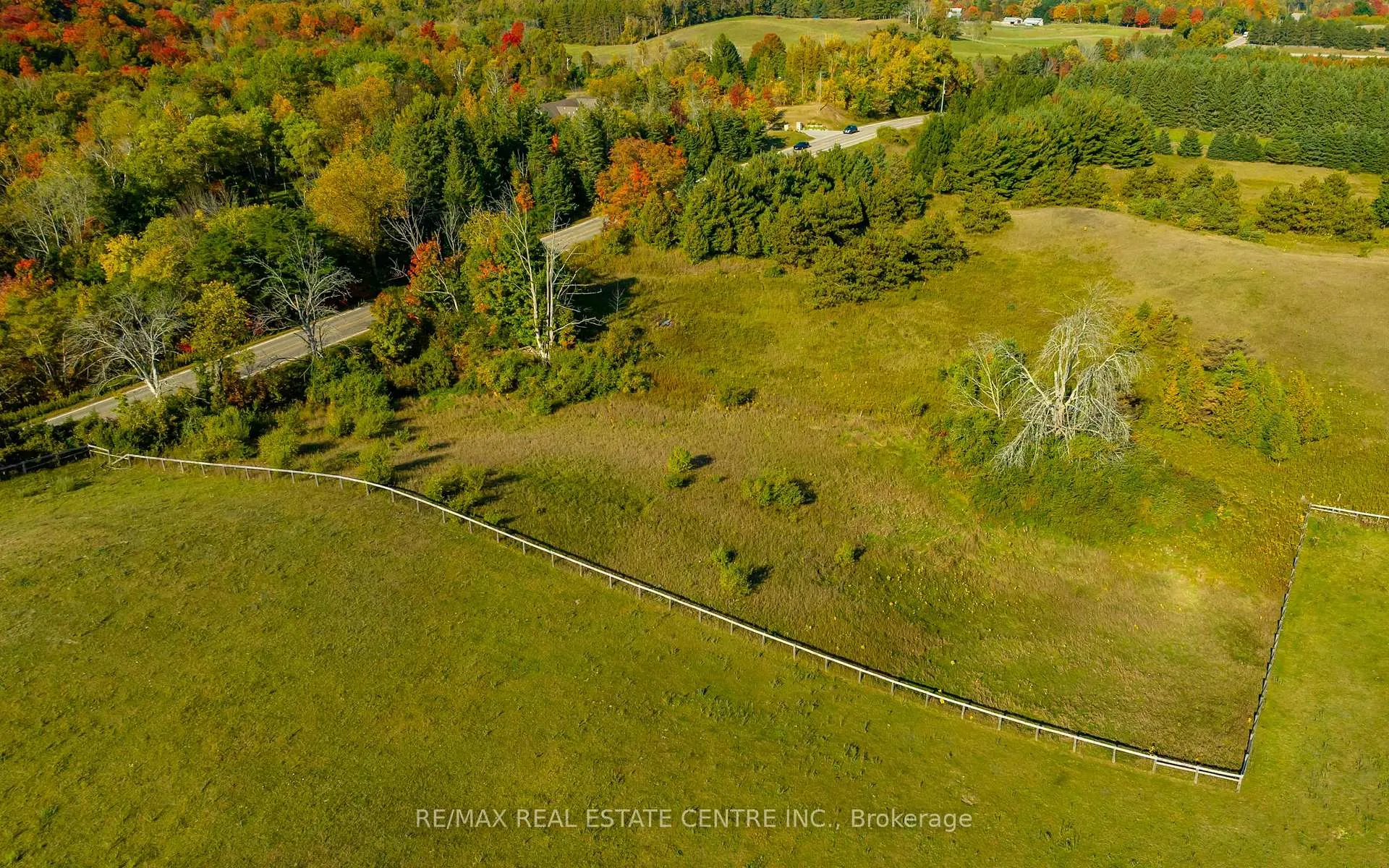 Photo 9 of 17479 The Gore Road, Caledon, Rural Caledon — HOMEH