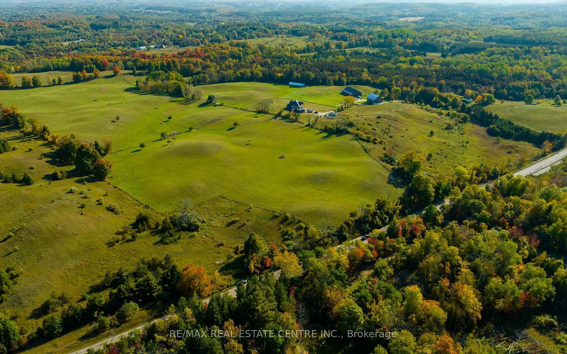 Photo 20 of 17479 The Gore Road, Caledon, Rural Caledon — HOMEH