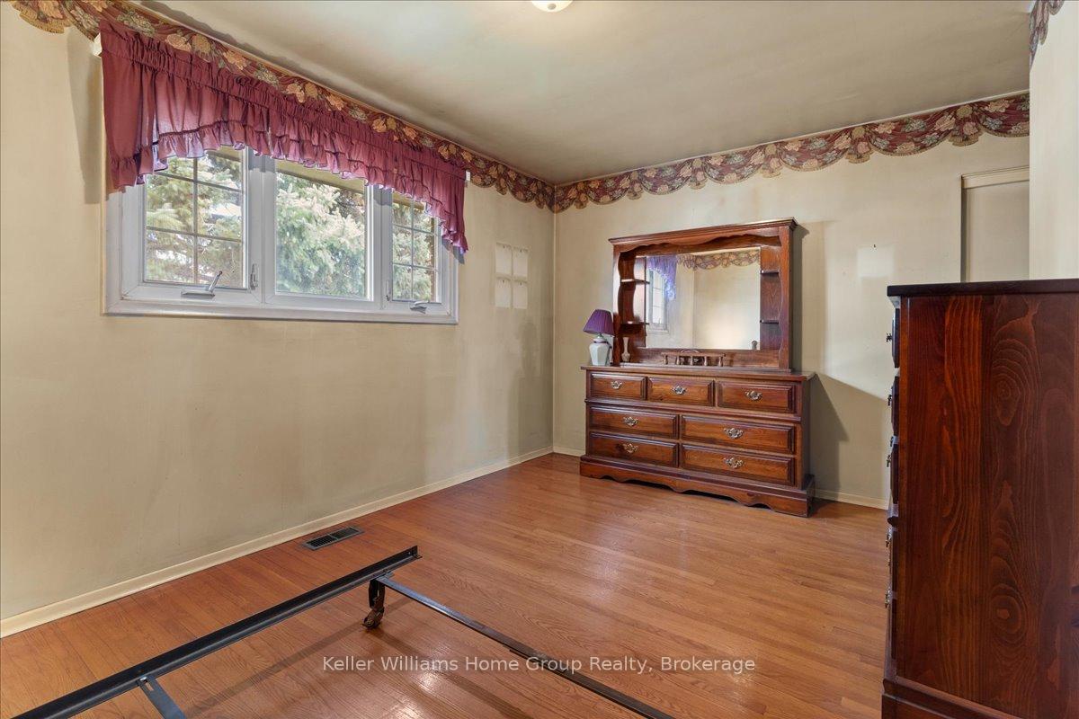 Photo 15 of 15 Dakota Drive, Guelph, Victoria North — HOMEH