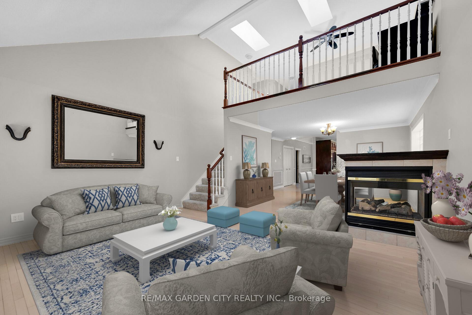 Photo 5 of Unit 11, 91A Main Street E, Grimsby, Grimsby East — HOMEH