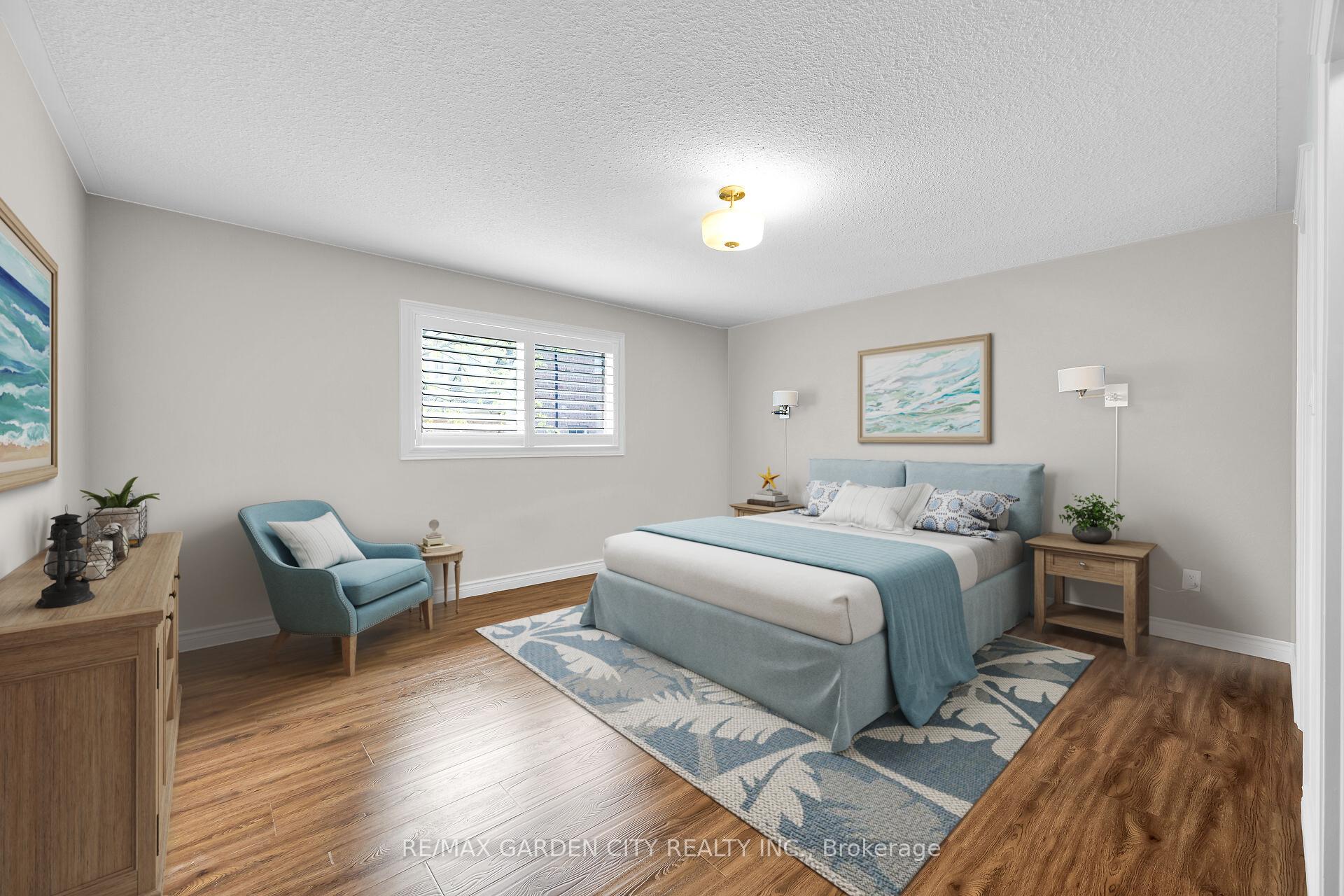 Photo 13 of Unit 11, 91A Main Street E, Grimsby, Grimsby East — HOMEH