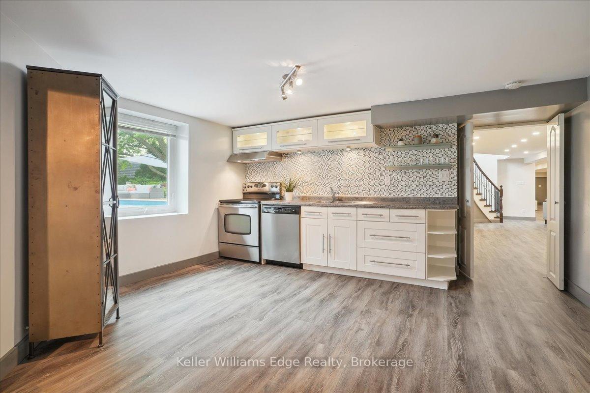 Photo 37 of 20 Craven Avenue, Burlington, Grindstone — HOMEH