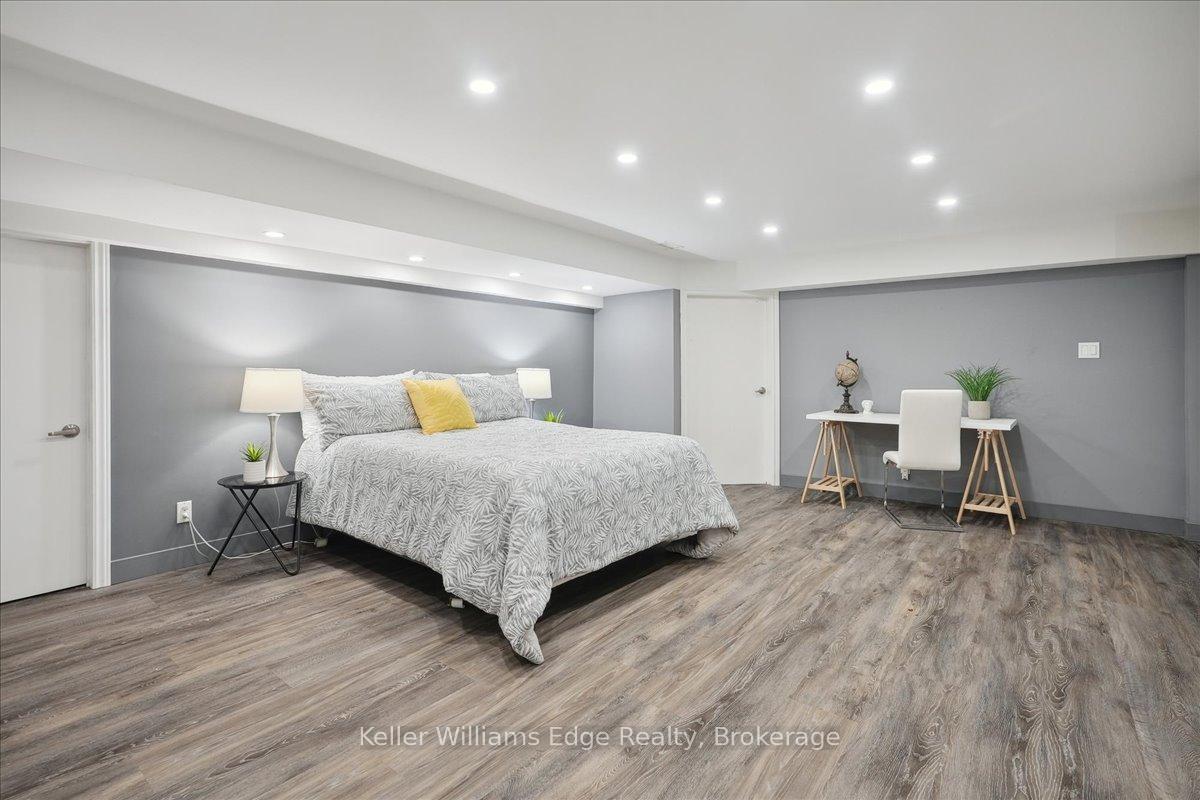 Photo 38 of 20 Craven Avenue, Burlington, Grindstone — HOMEH