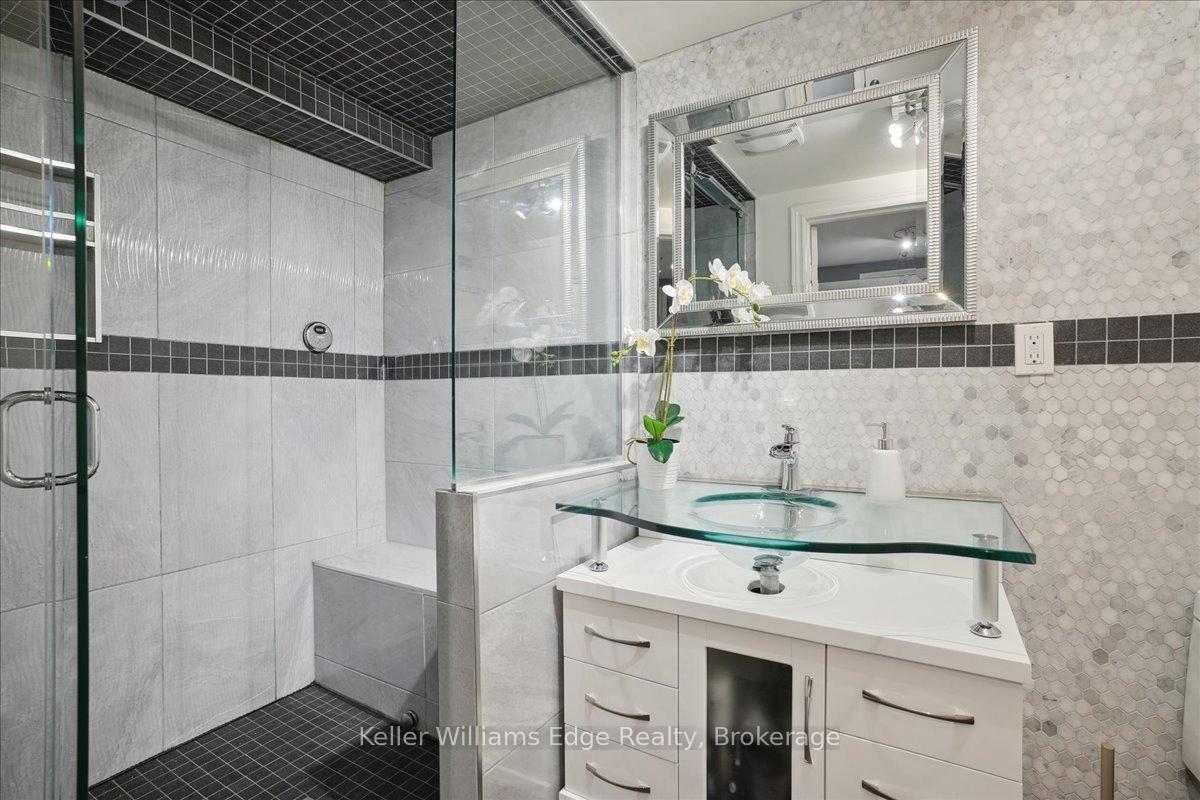 Photo 40 of 20 Craven Avenue, Burlington, Grindstone — HOMEH