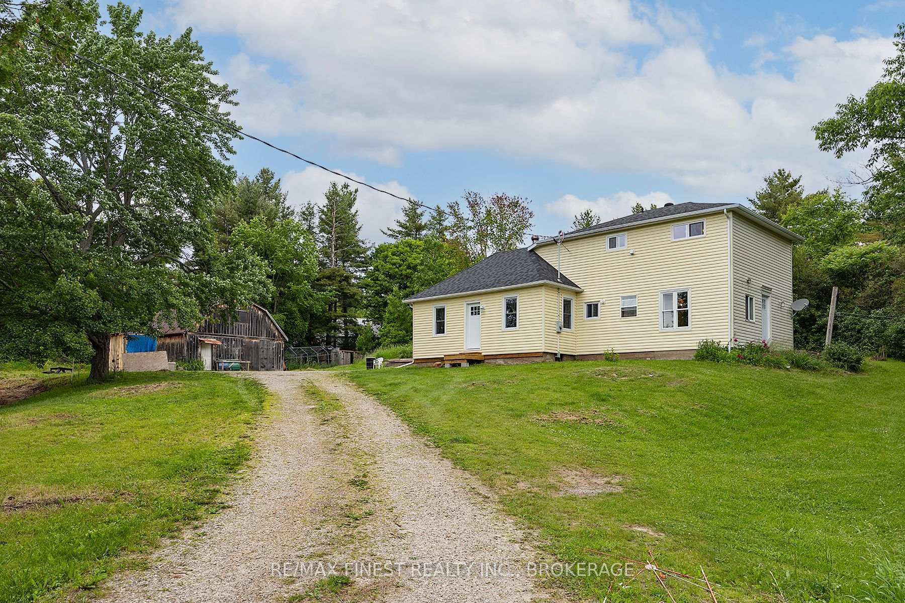 Photo 6 of 9678 Highway 38, Frontenac, Frontenac Centre — HOMEH