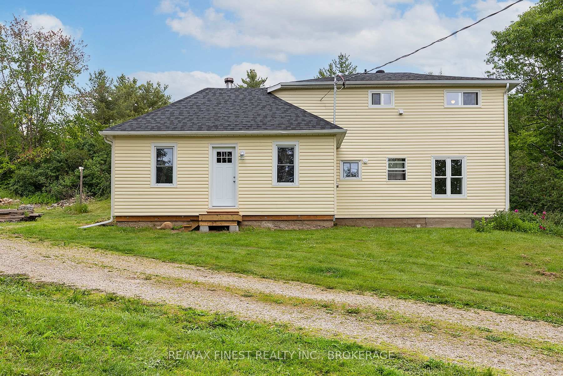 Photo 7 of 9678 Highway 38, Frontenac, Frontenac Centre — HOMEH