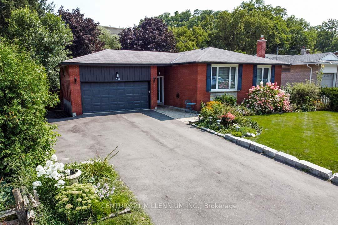 Photo 1 of 36 Hickman Street, Caledon, Bolton West — HOMEH
