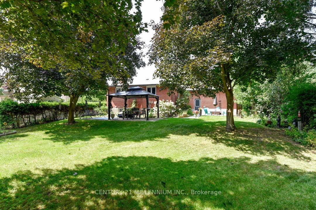 Photo 6 of 36 Hickman Street, Caledon, Bolton West — HOMEH