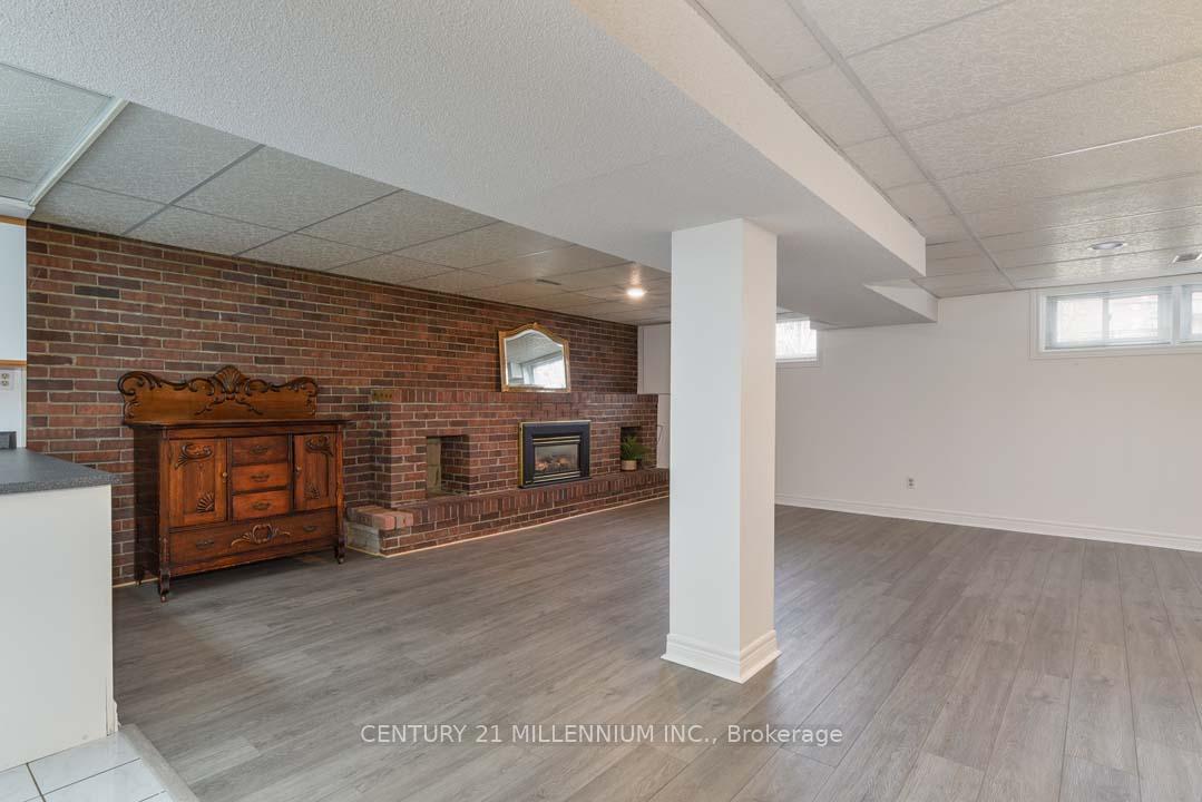 Photo 27 of 36 Hickman Street, Caledon, Bolton West — HOMEH