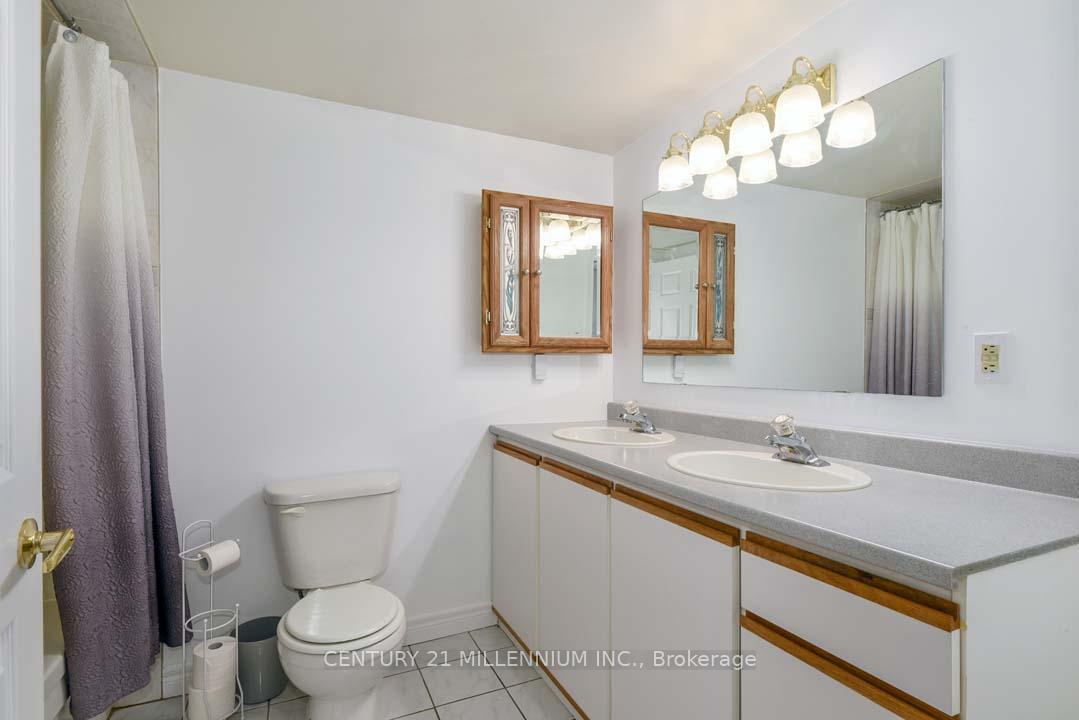 Photo 30 of 36 Hickman Street, Caledon, Bolton West — HOMEH