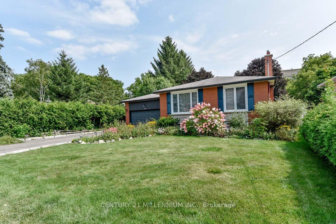 Photo 33 of 36 Hickman Street, Caledon, Bolton West — HOMEH