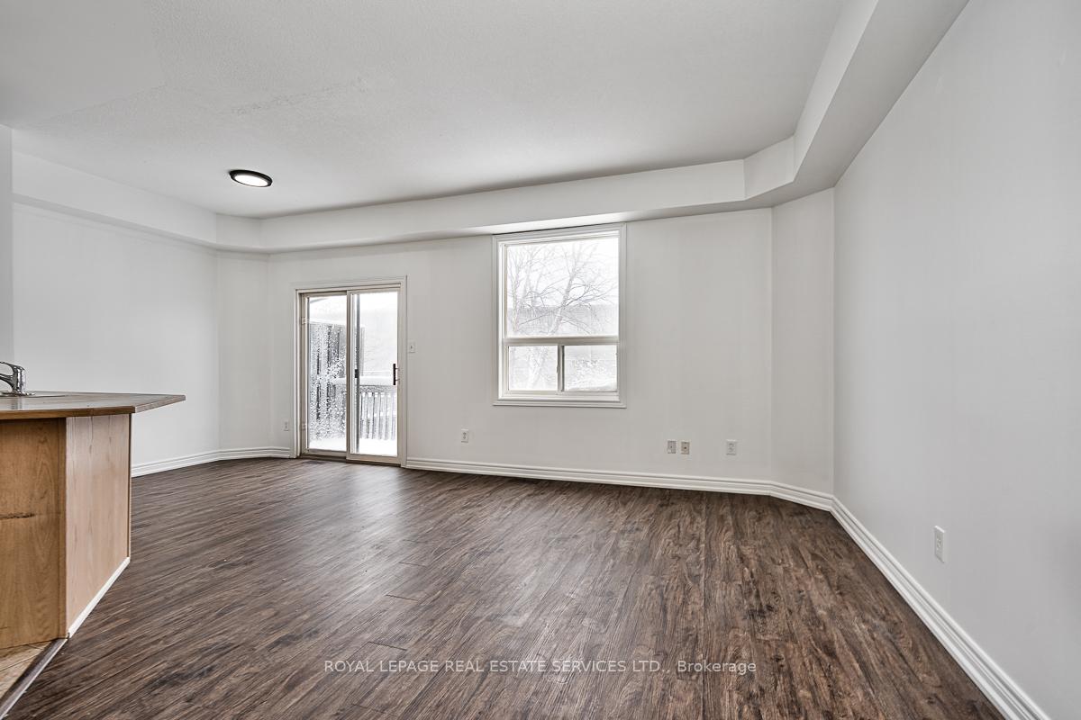 Photo 6 of 5304 Scotia Street, Burlington, Orchard — HOMEH