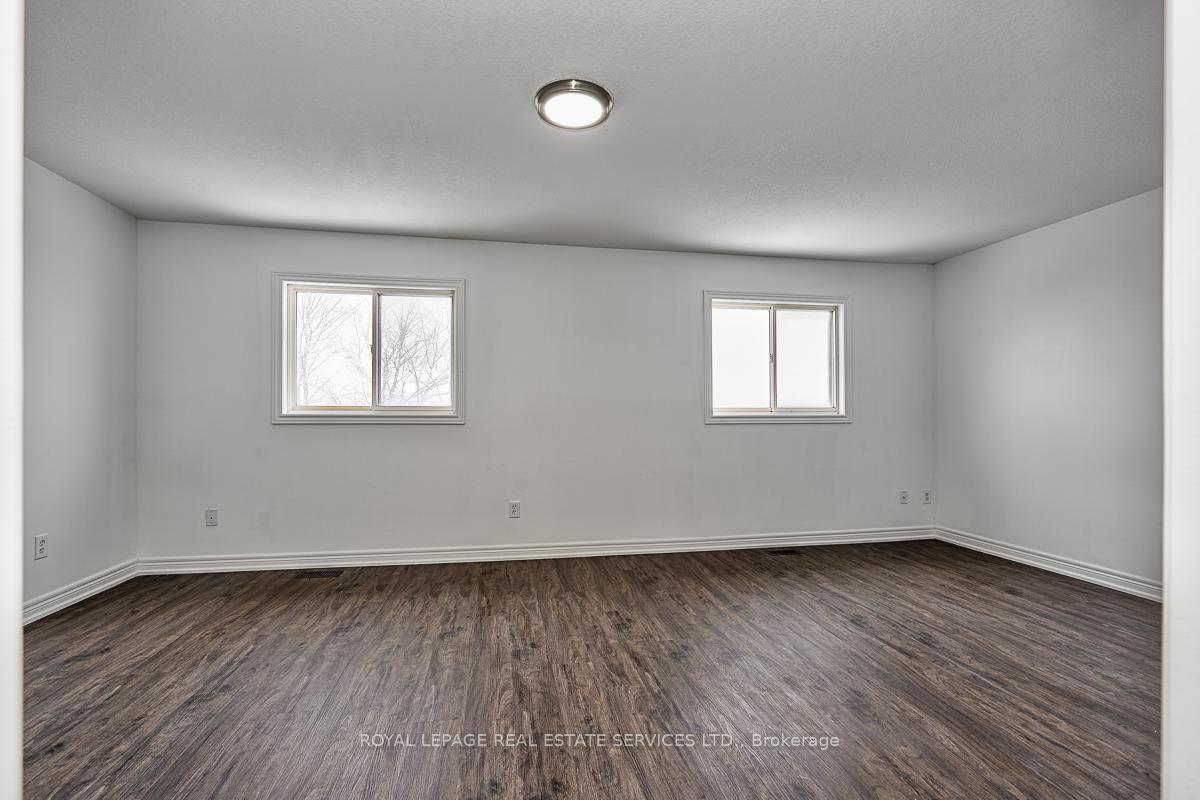 Photo 9 of 5304 Scotia Street, Burlington, Orchard — HOMEH