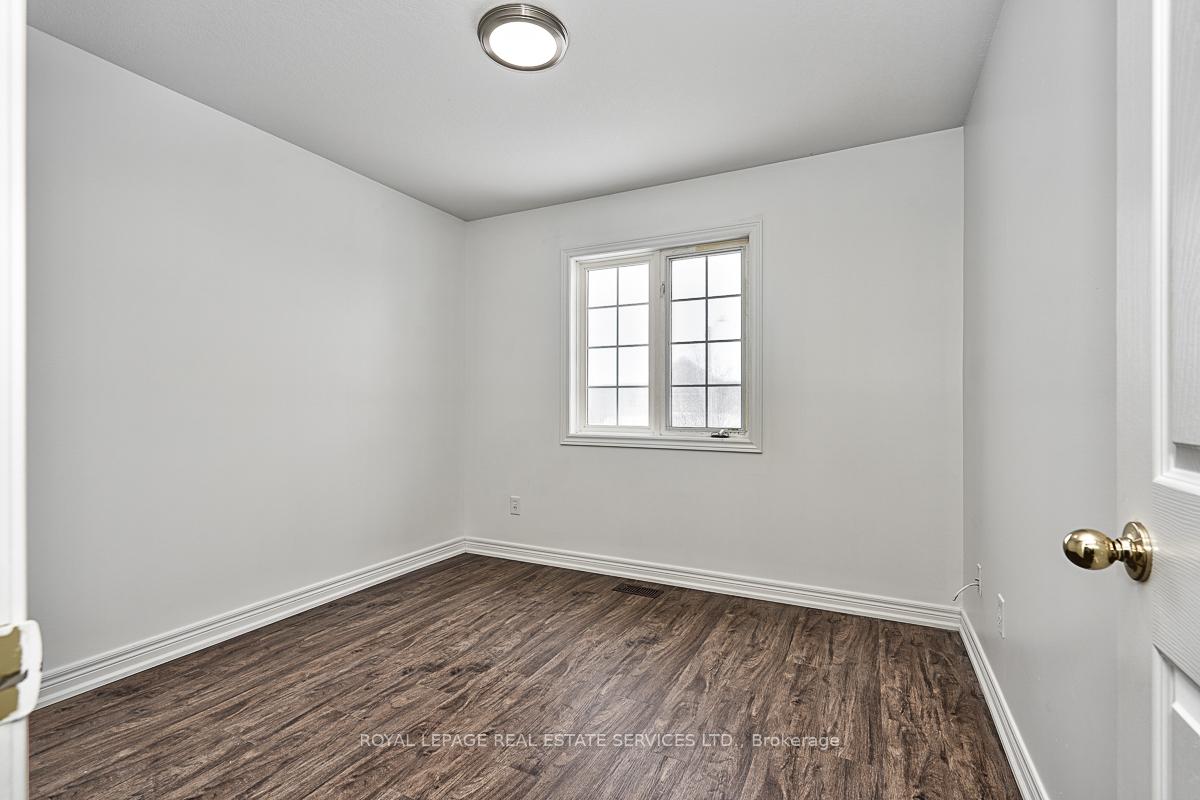Photo 12 of 5304 Scotia Street, Burlington, Orchard — HOMEH