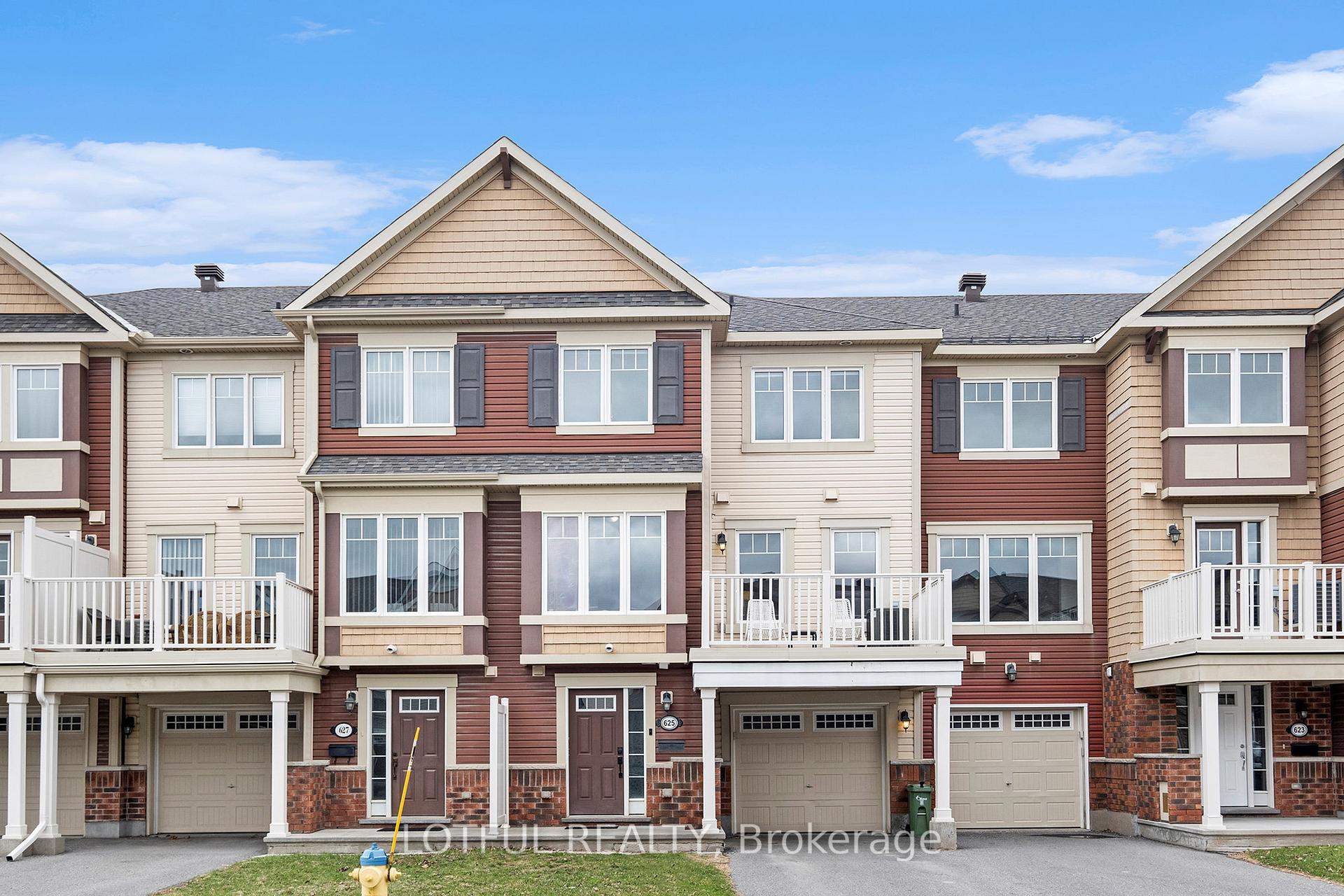 Photo 2 of 625 Bluegill Avenue, Ottawa, Barrhaven - Half Moon Bay — HOMEH
