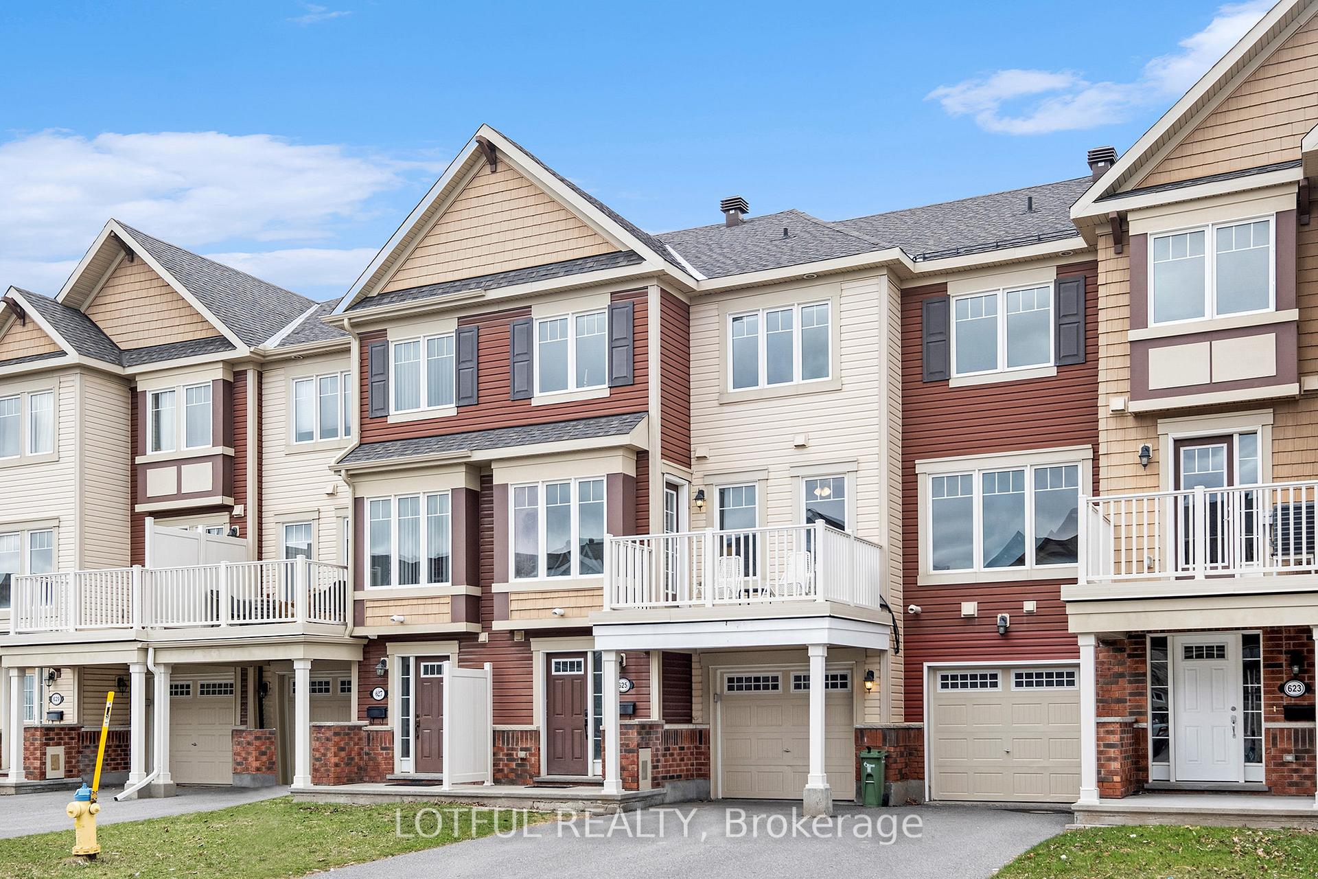 Photo 3 of 625 Bluegill Avenue, Ottawa, Barrhaven - Half Moon Bay — HOMEH