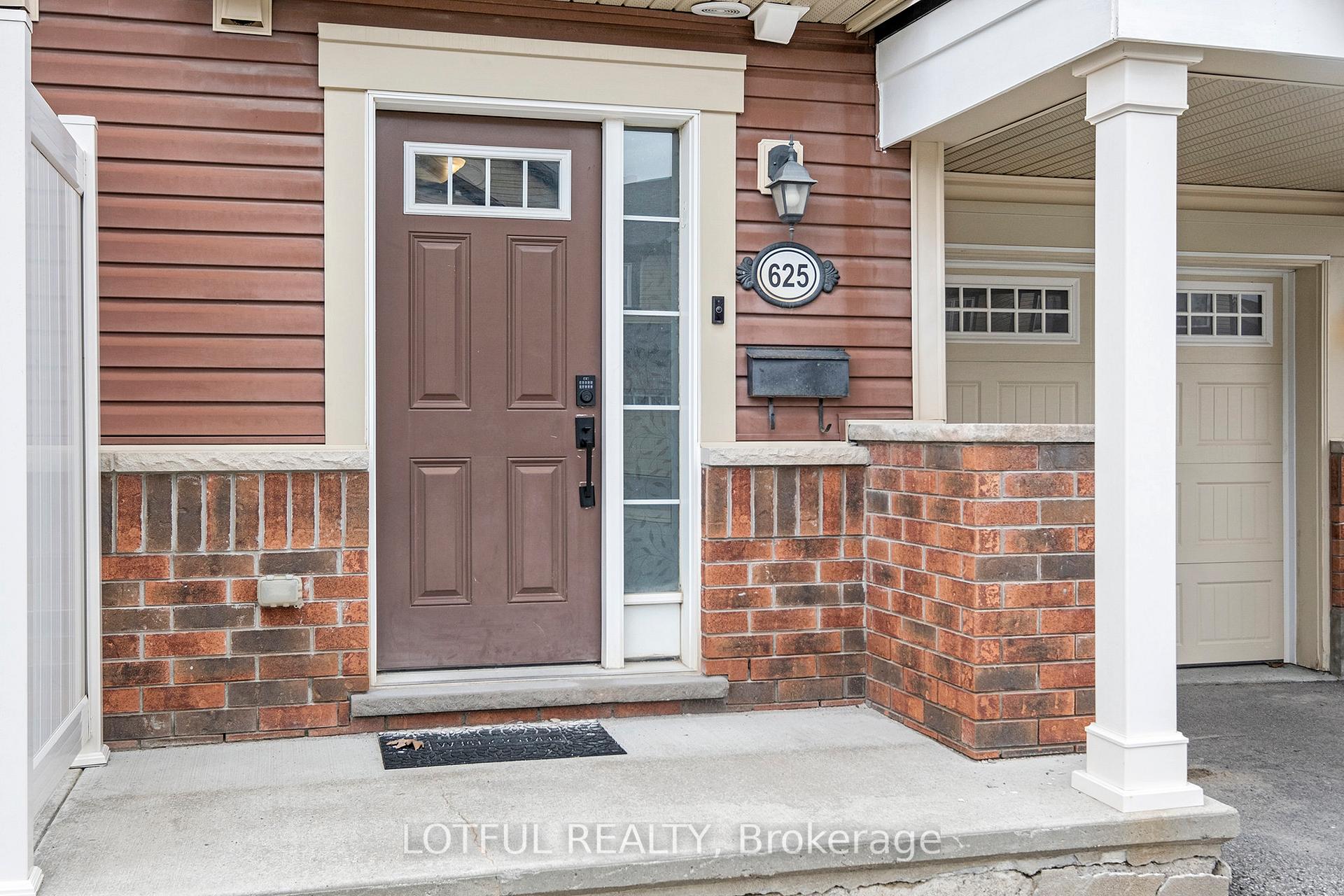 Photo 4 of 625 Bluegill Avenue, Ottawa, Barrhaven - Half Moon Bay — HOMEH