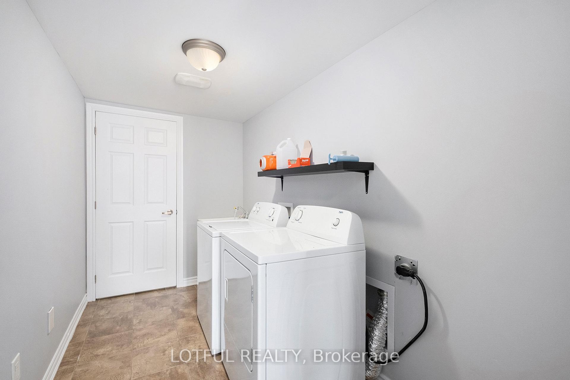 Photo 15 of 625 Bluegill Avenue, Ottawa, Barrhaven - Half Moon Bay — HOMEH
