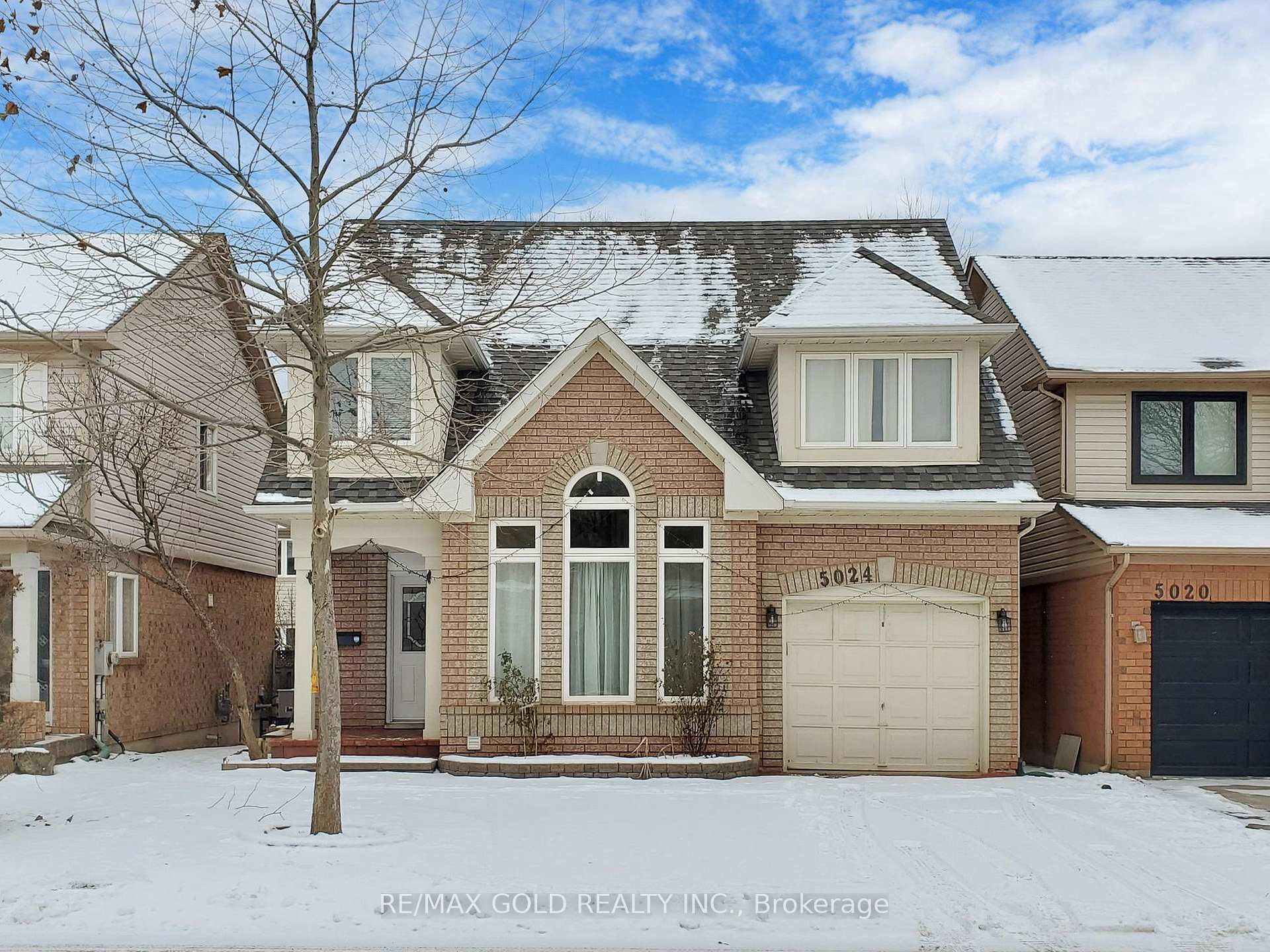 Front of 5024 Kempling Lane