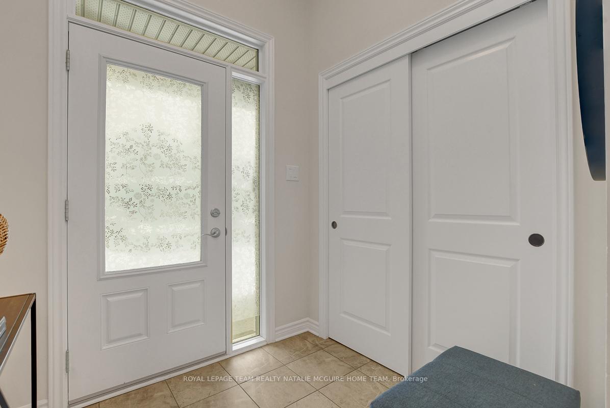 Photo 2 of 305 Quest Private, Ottawa, Blossom Park/Kemp Park/Findlay Creek — HOMEH