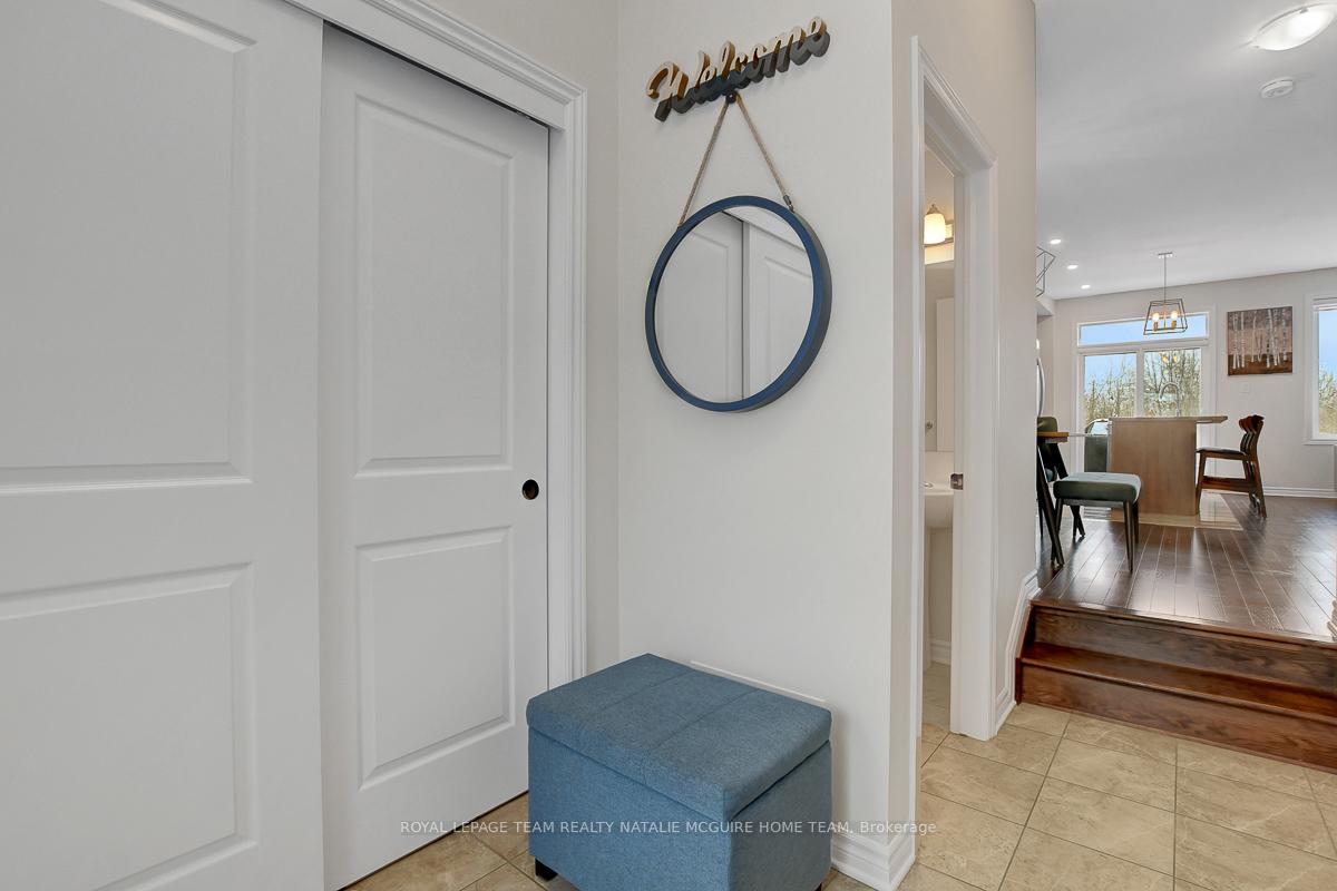 Photo 4 of 305 Quest Private, Ottawa, Blossom Park/Kemp Park/Findlay Creek — HOMEH