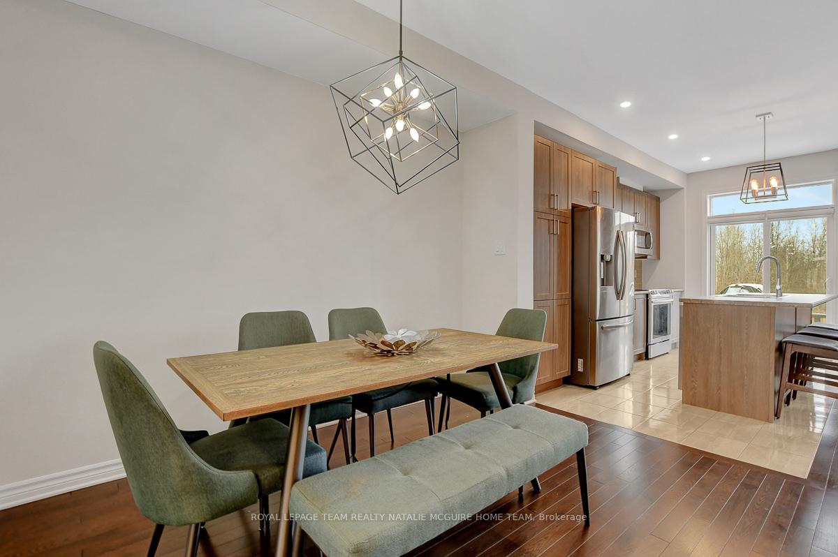 Photo 5 of 305 Quest Private, Ottawa, Blossom Park/Kemp Park/Findlay Creek — HOMEH