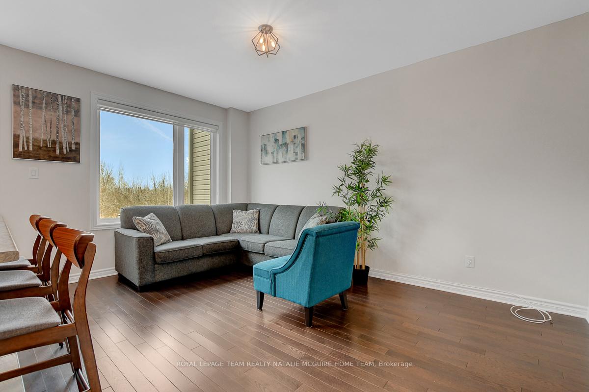 Photo 8 of 305 Quest Private, Ottawa, Blossom Park/Kemp Park/Findlay Creek — HOMEH