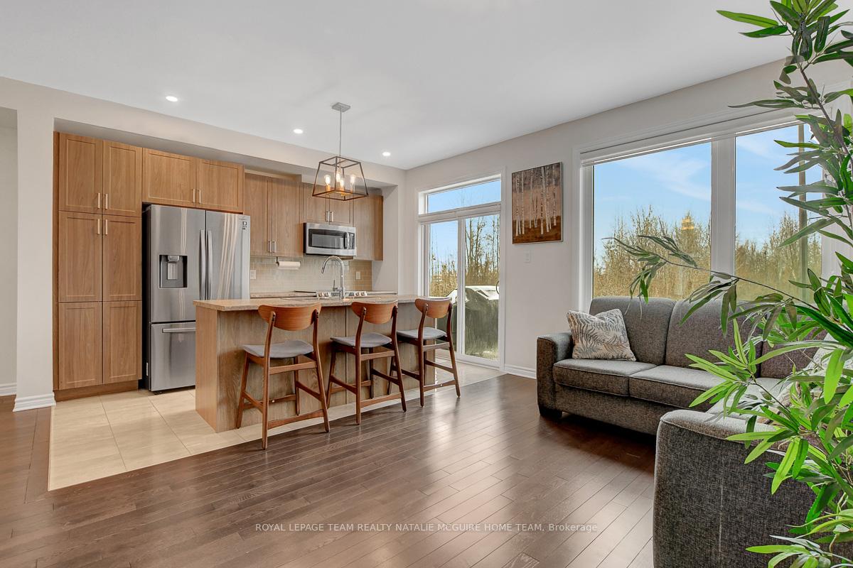 Photo 12 of 305 Quest Private, Ottawa, Blossom Park/Kemp Park/Findlay Creek — HOMEH