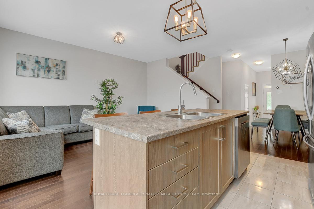Photo 18 of 305 Quest Private, Ottawa, Blossom Park/Kemp Park/Findlay Creek — HOMEH