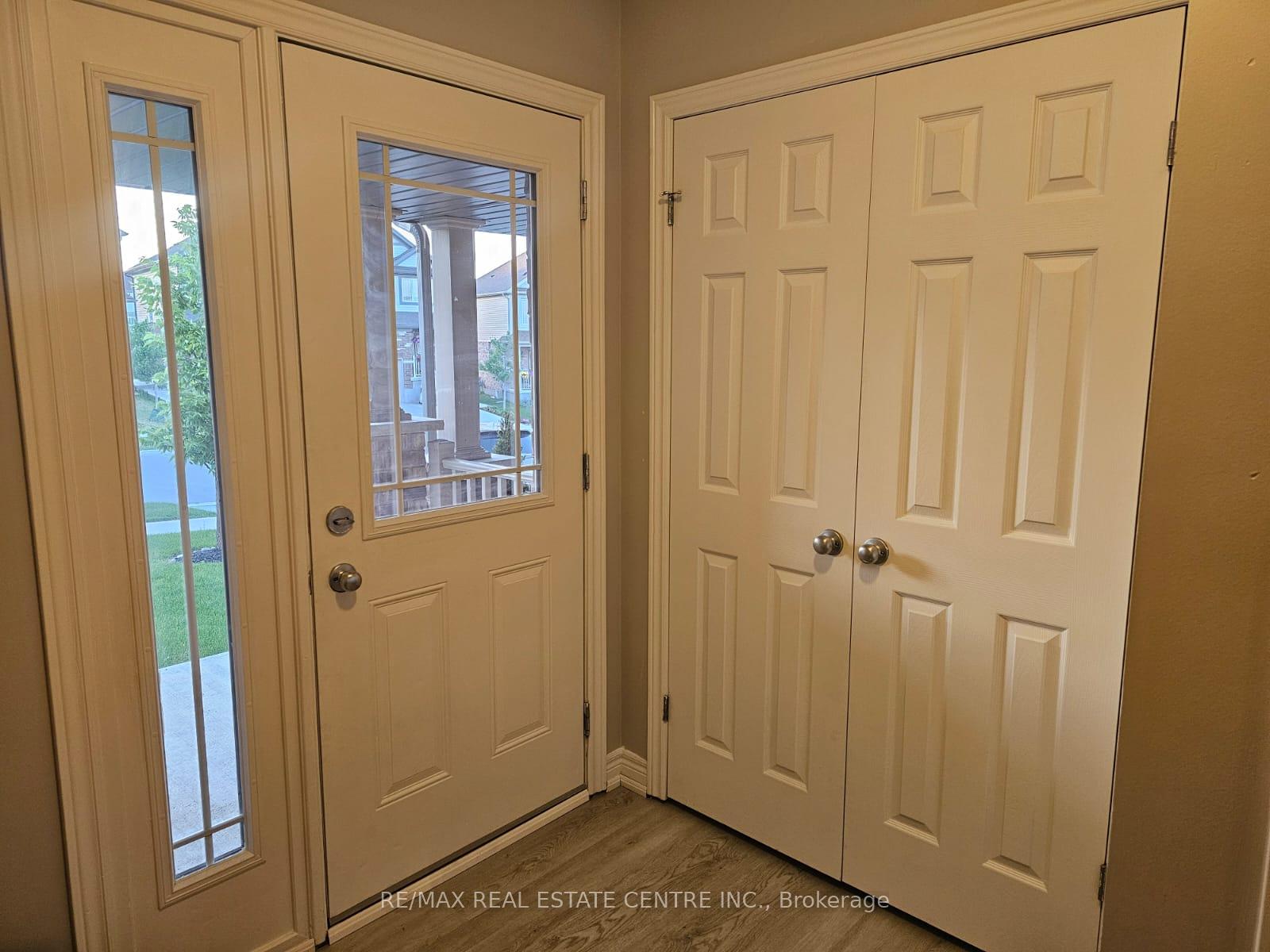 Photo 2 of 10 Mccann Street, Guelph, Kortright East — HOMEH