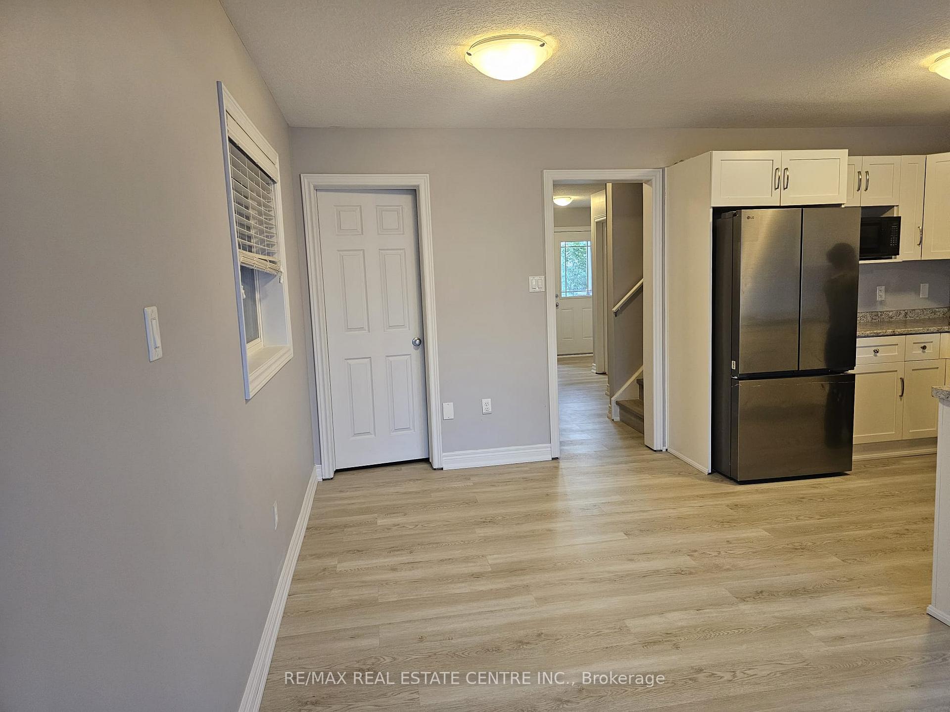 Photo 6 of 10 Mccann Street, Guelph, Kortright East — HOMEH