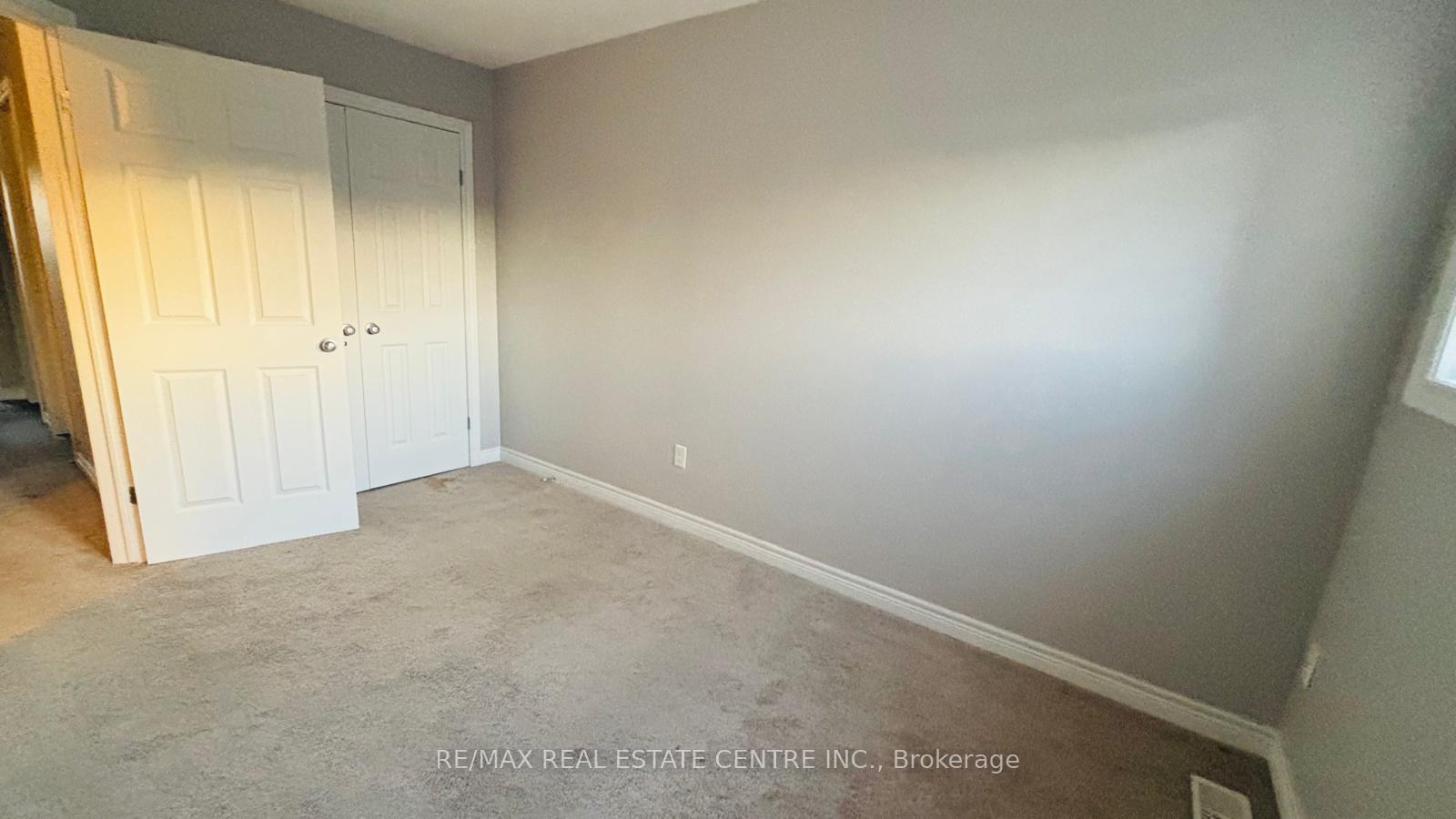 Photo 20 of 10 Mccann Street, Guelph, Kortright East — HOMEH