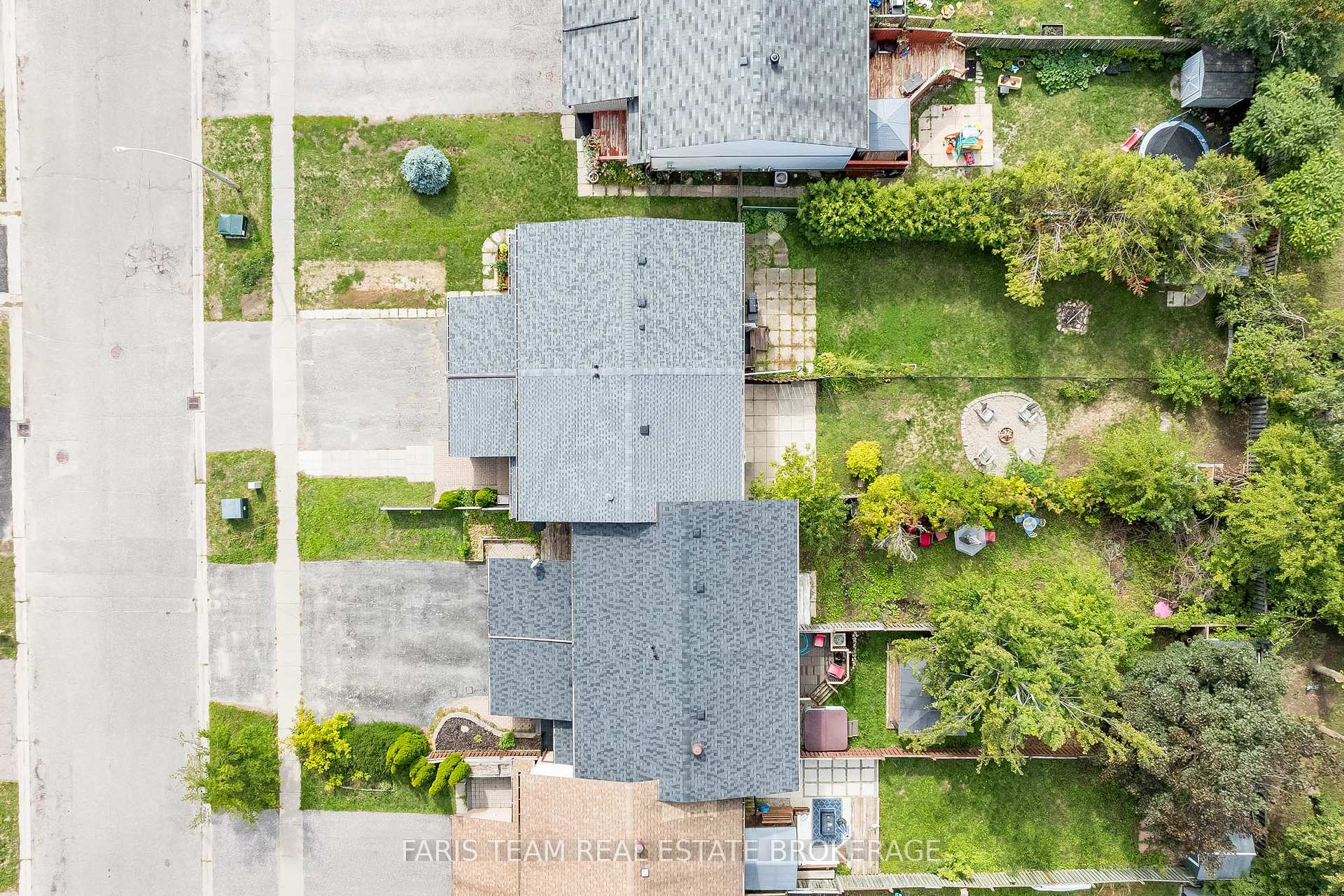 Photo 34 of 55 Barrett Crescent, Barrie, Letitia Heights — HOMEH
