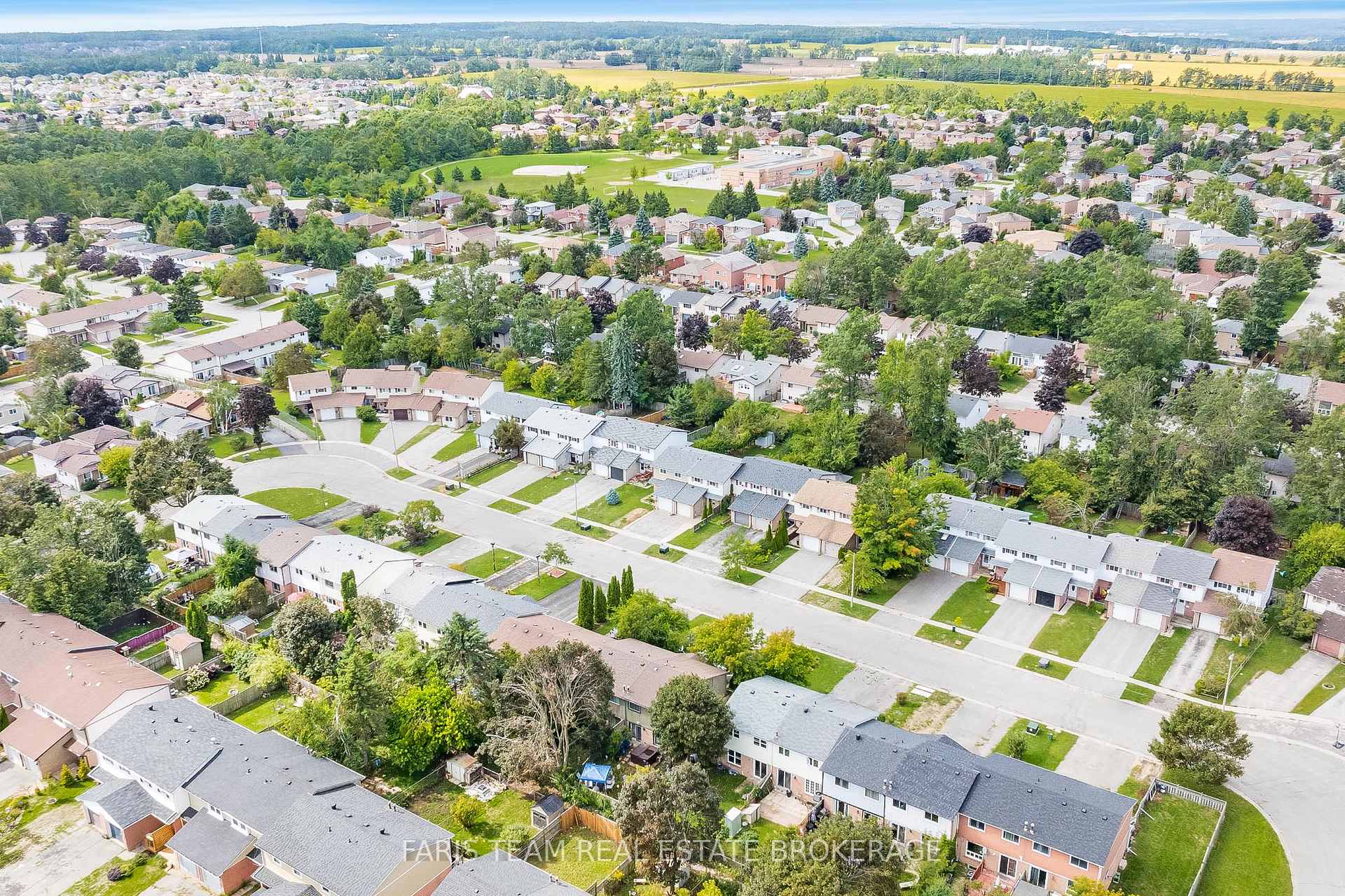 Photo 36 of 55 Barrett Crescent, Barrie, Letitia Heights — HOMEH