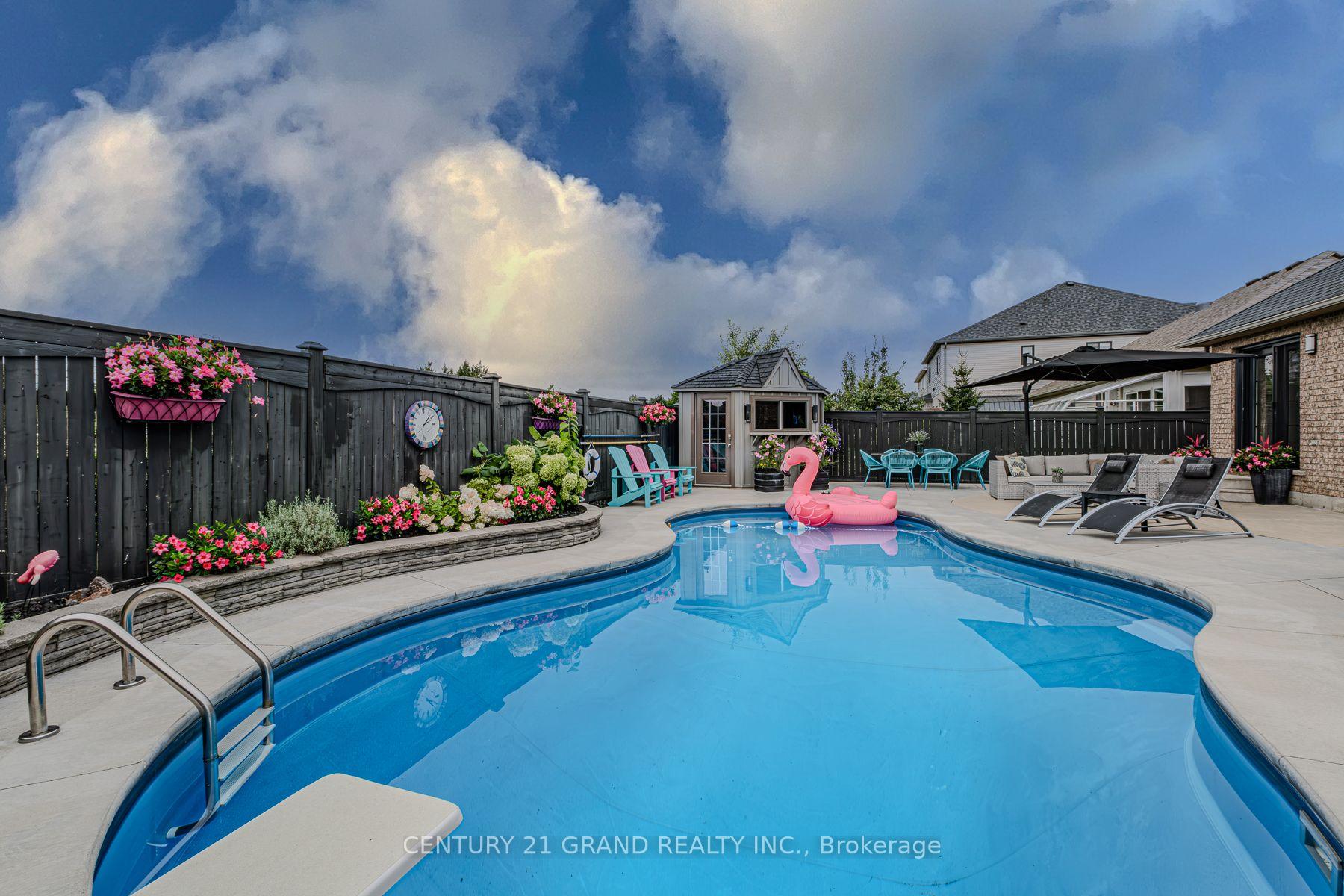 Photo 30 of 31 Irongate Drive, Brant, Paris — HOMEH