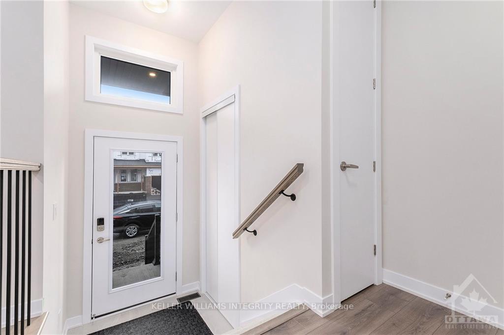 Photo 4 of 193 Beebalm Crescent, Ottawa, Barrhaven - Half Moon Bay — HOMEH
